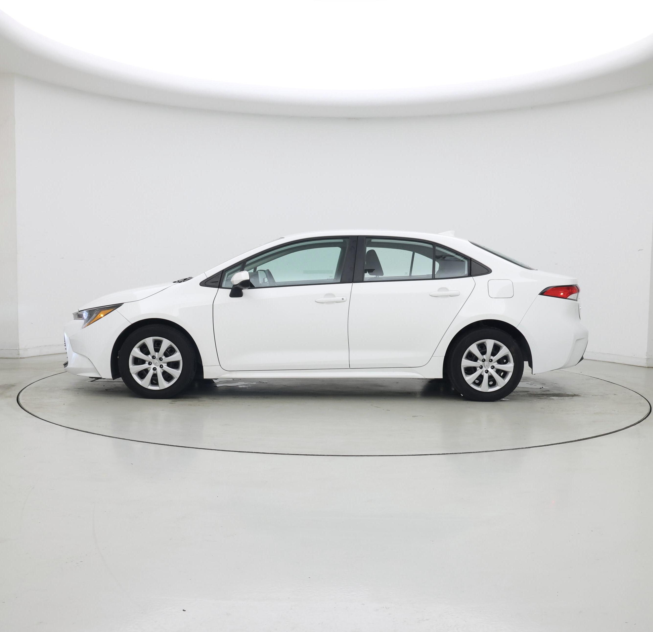 Thumbnail: 2024 Toyota Corolla - 3