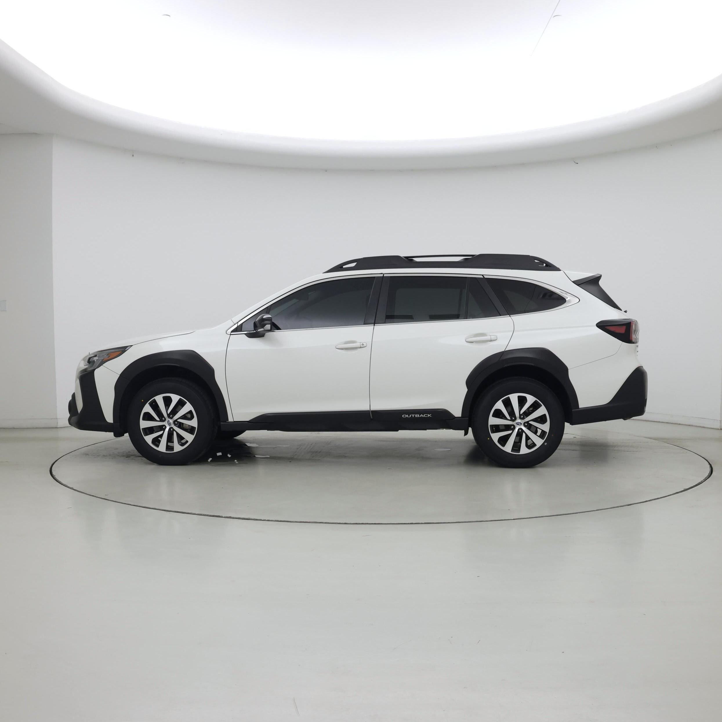Thumbnail: 2023 Subaru Outback - 3