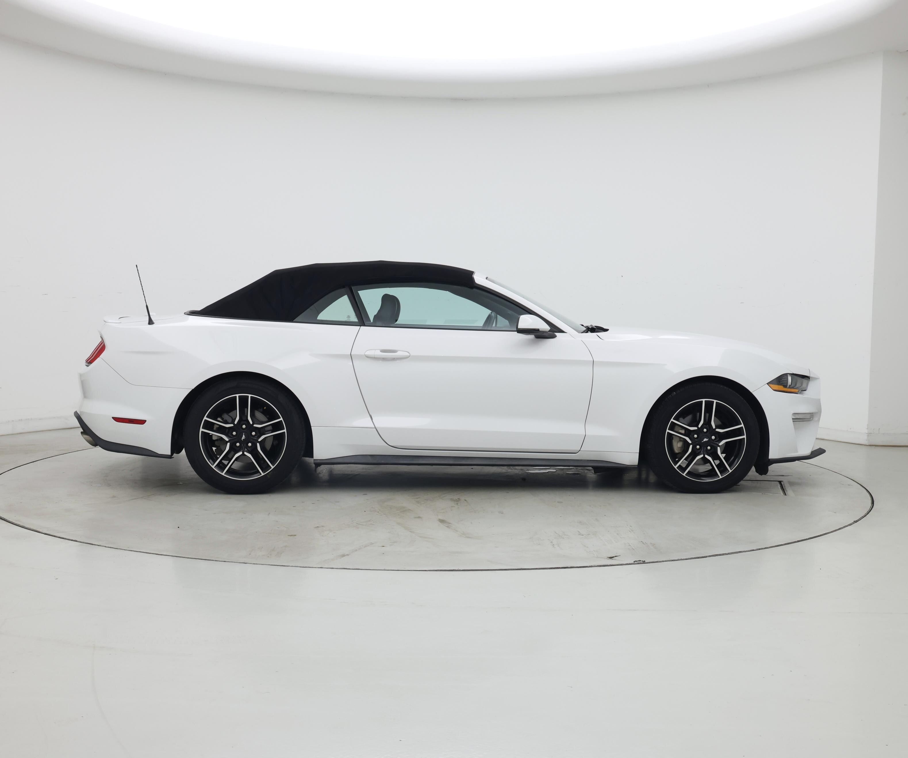 Thumbnail: 2020 Ford Mustang - 7