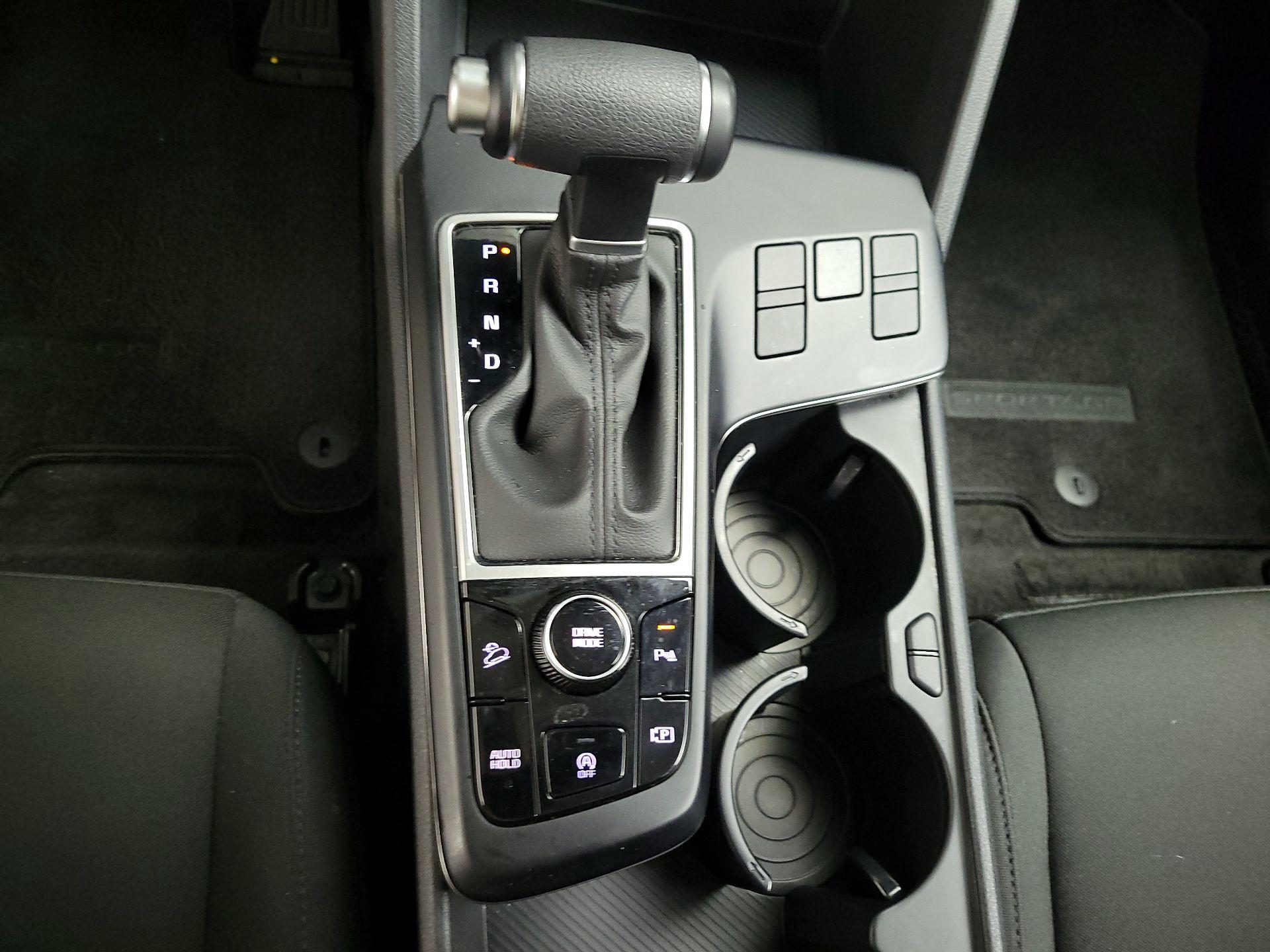 Thumbnail: 2025 Kia Sportage - 18