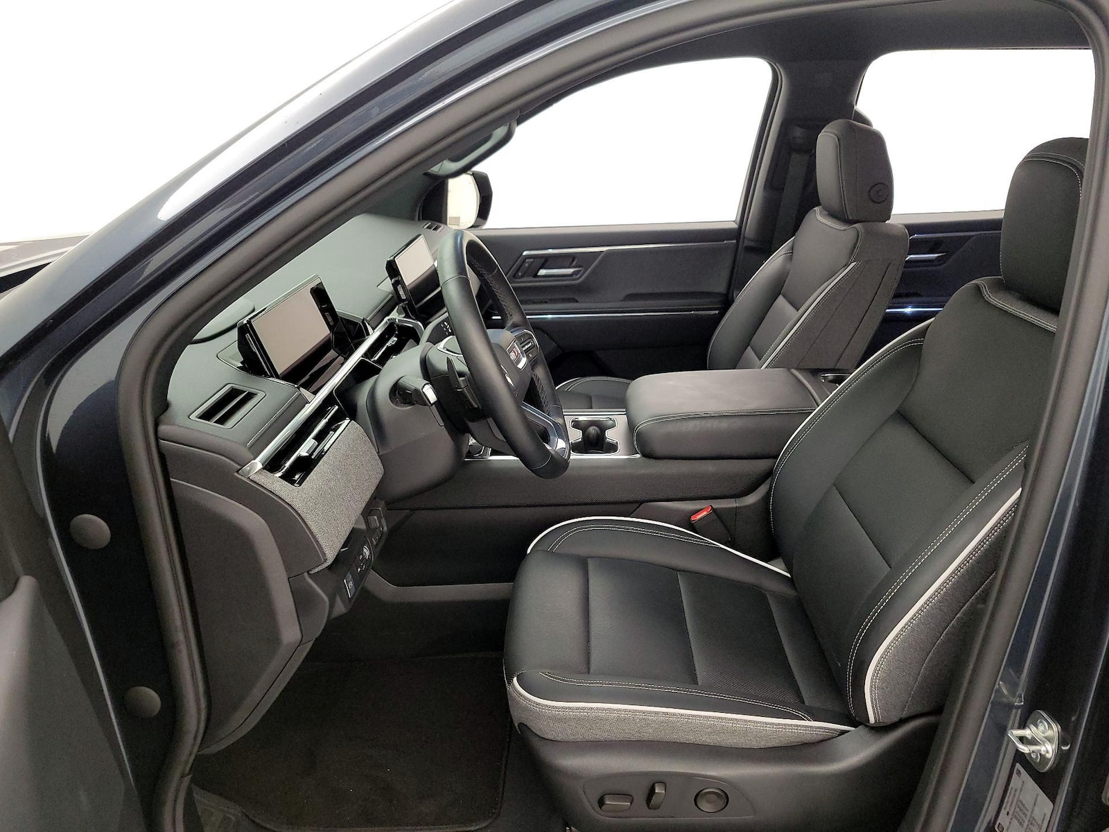 2026 GMC Sierra EV Elevation - Photo 12