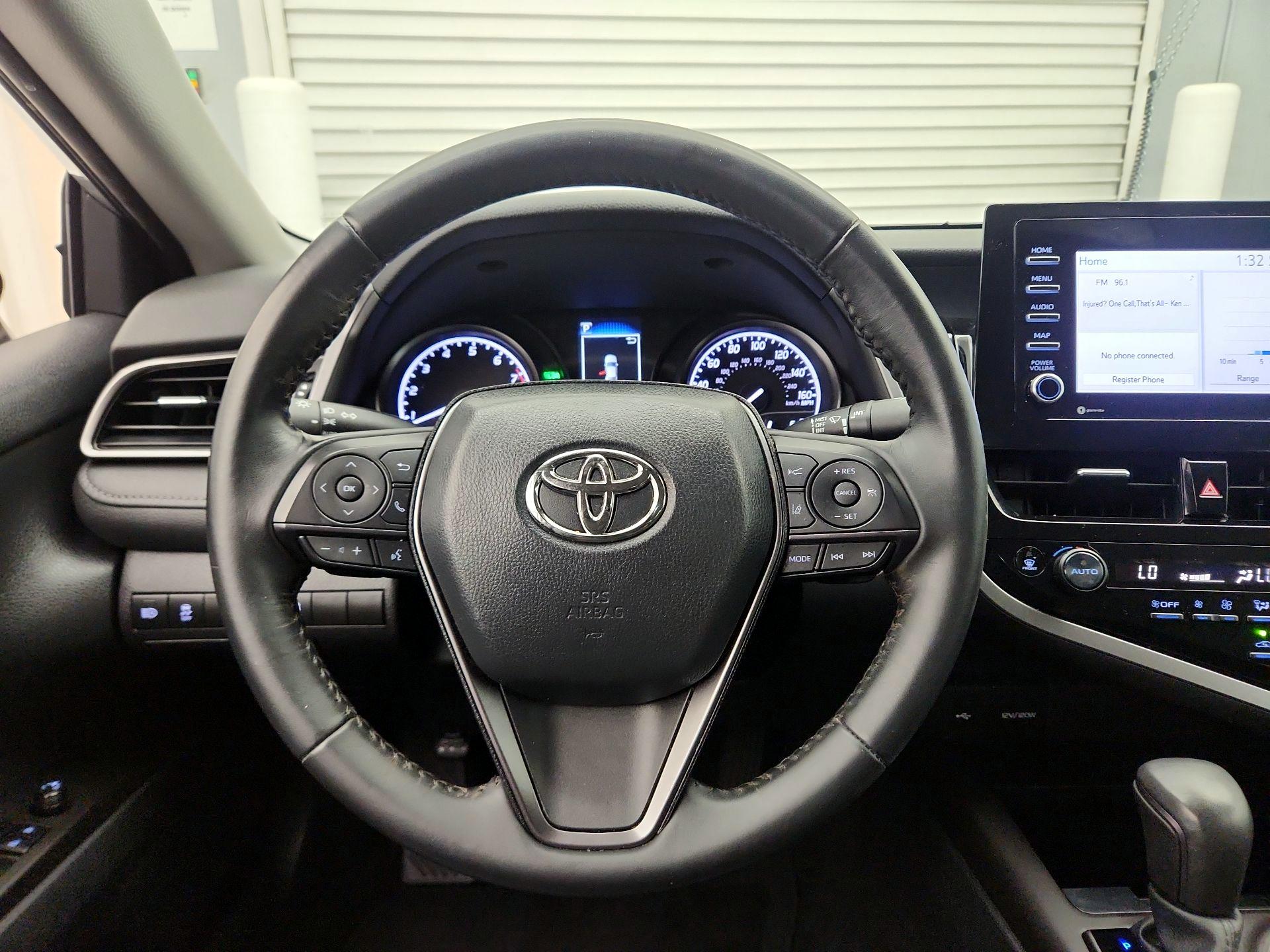 Thumbnail: 2024 Toyota Camry - 10