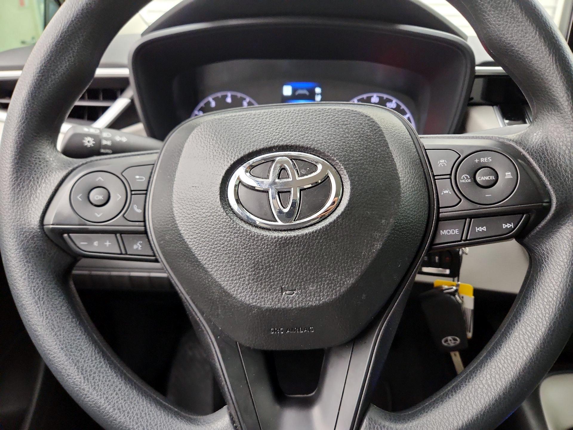 Thumbnail: 2025 Toyota Corolla - 10