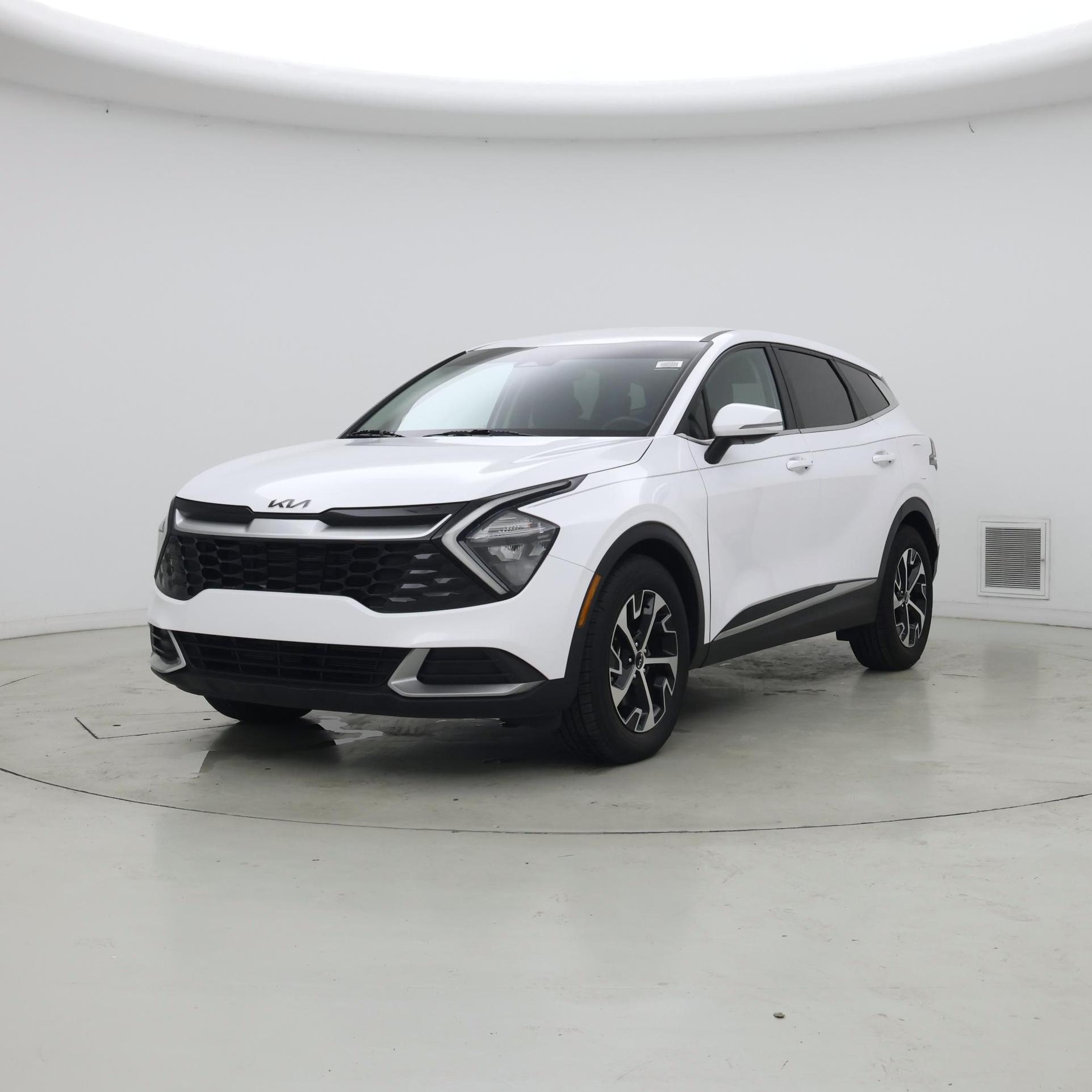 Thumbnail: 2023 Kia Sportage - 4