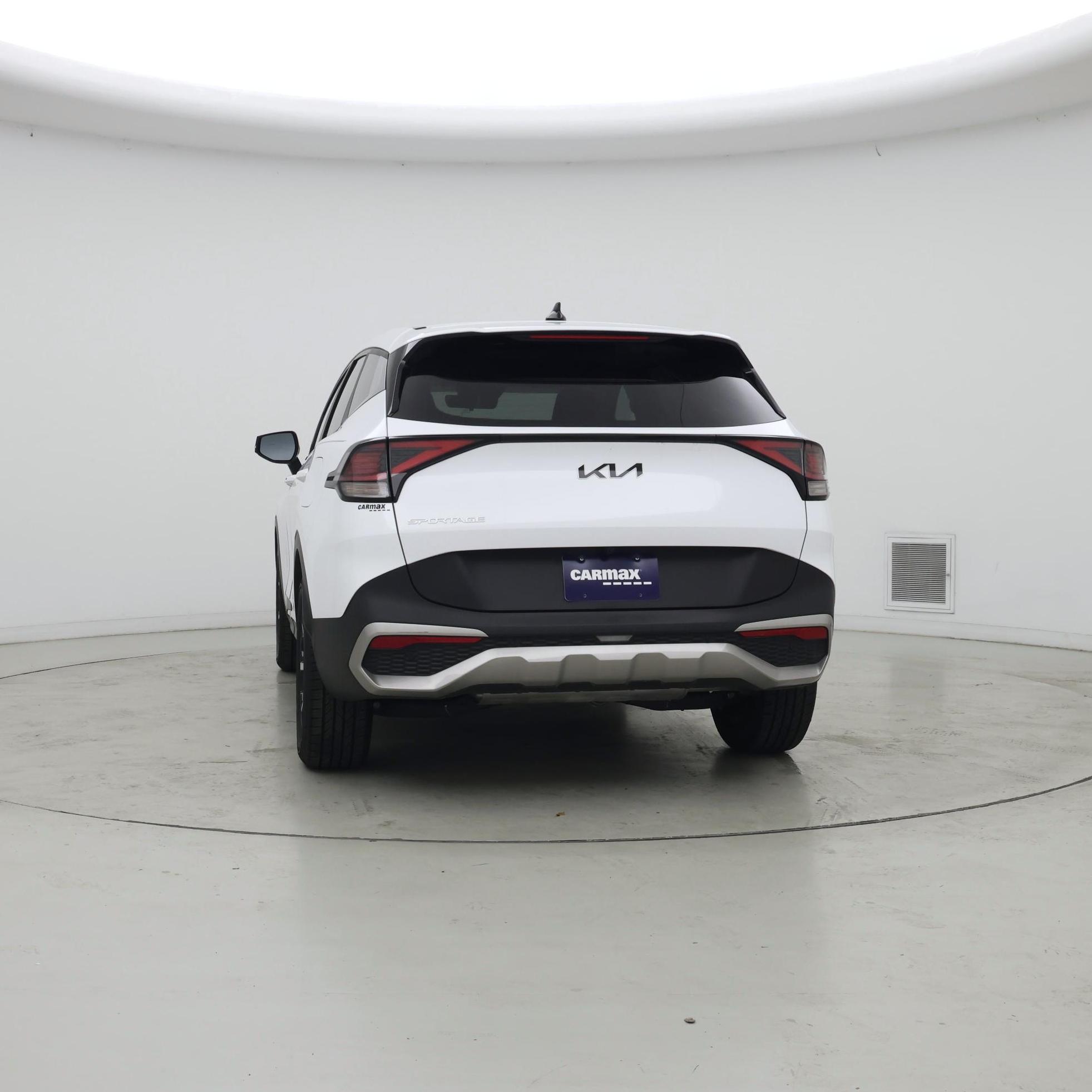 Thumbnail: 2023 Kia Sportage - 6