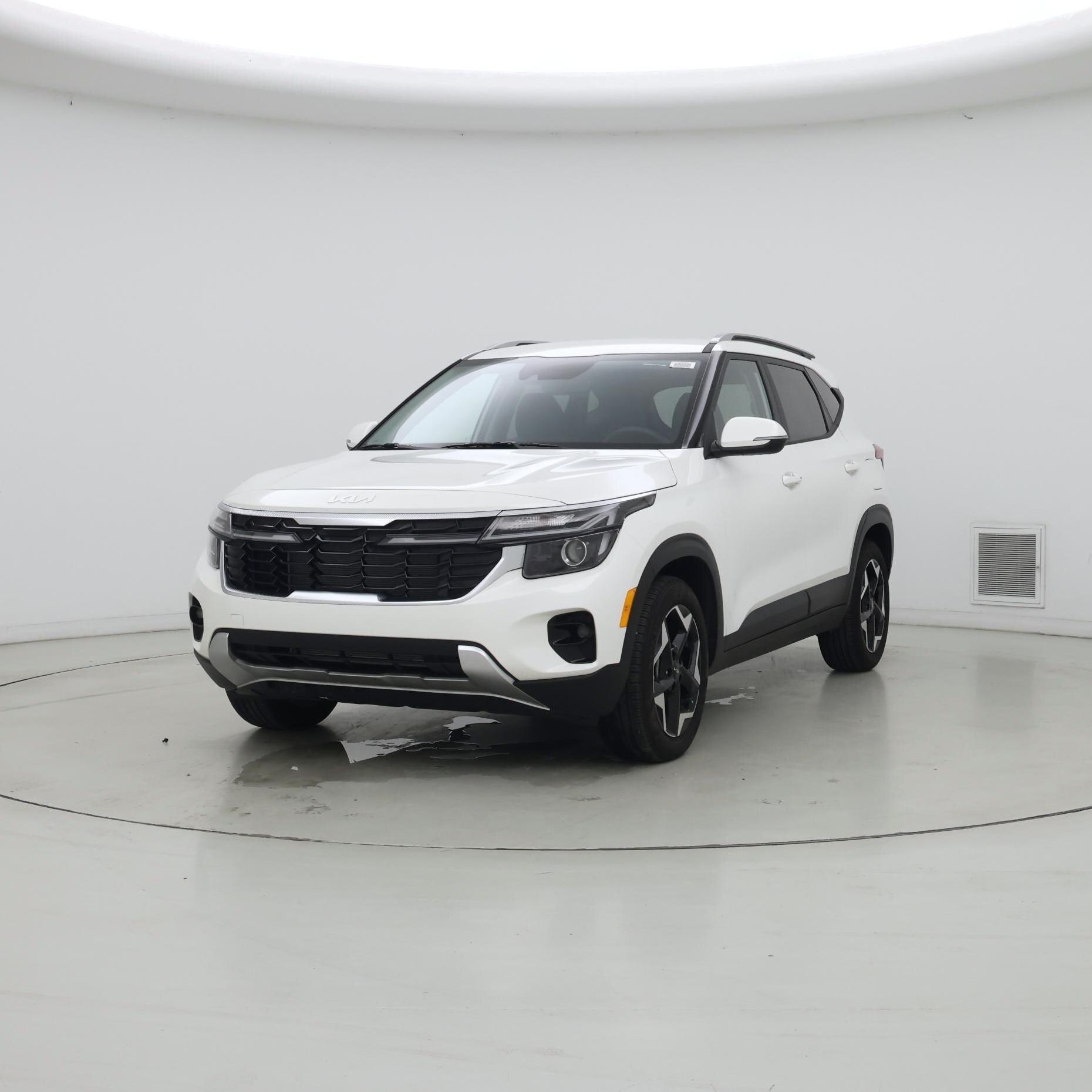 Thumbnail: 2025 Kia Seltos - 4