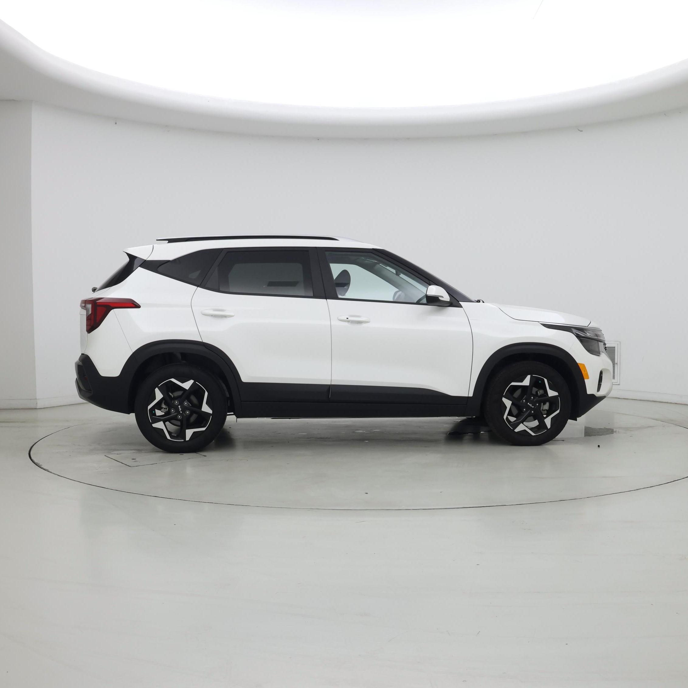 Thumbnail: 2025 Kia Seltos - 7
