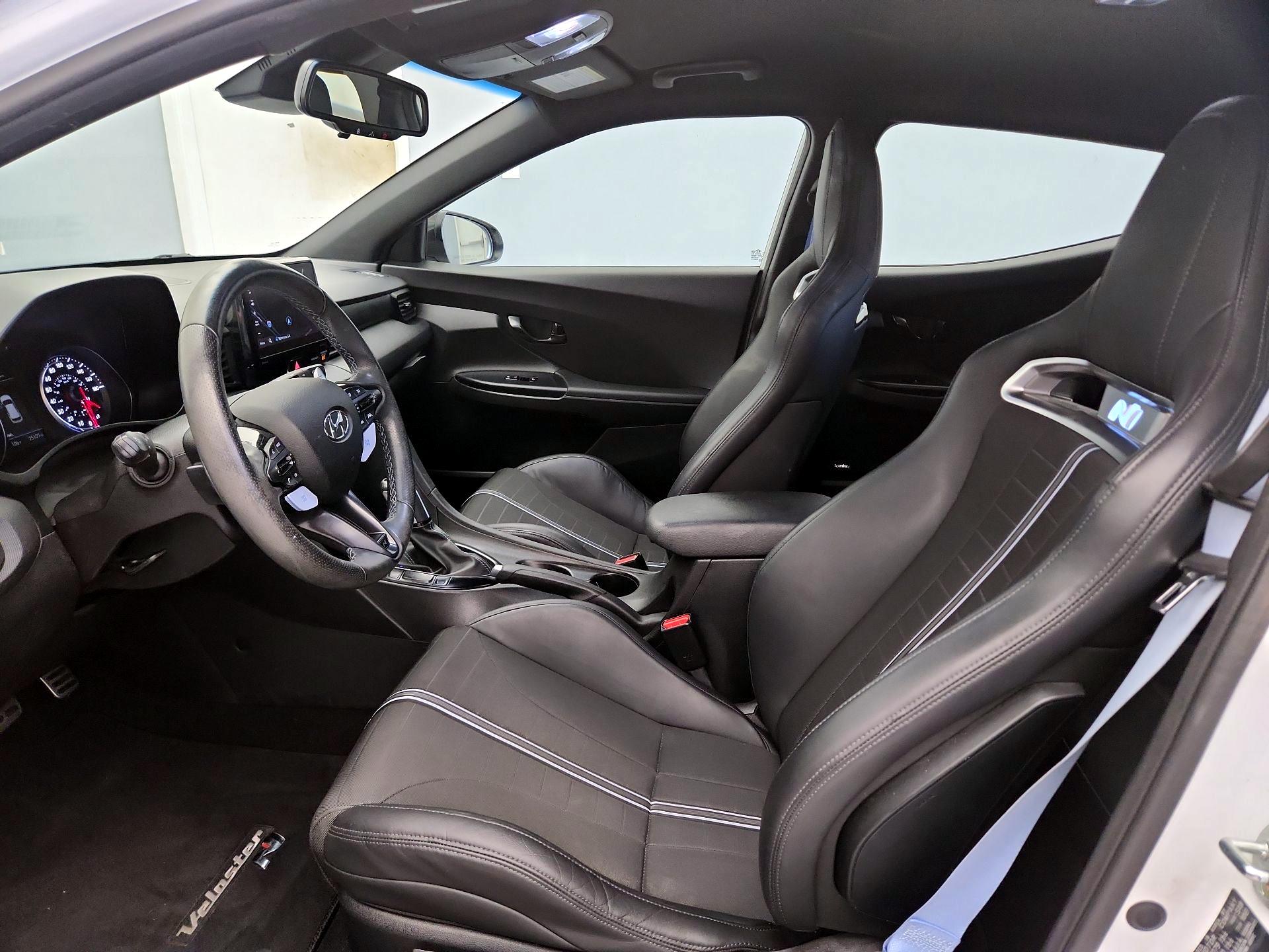 Thumbnail: 2022 Hyundai Veloster - 11