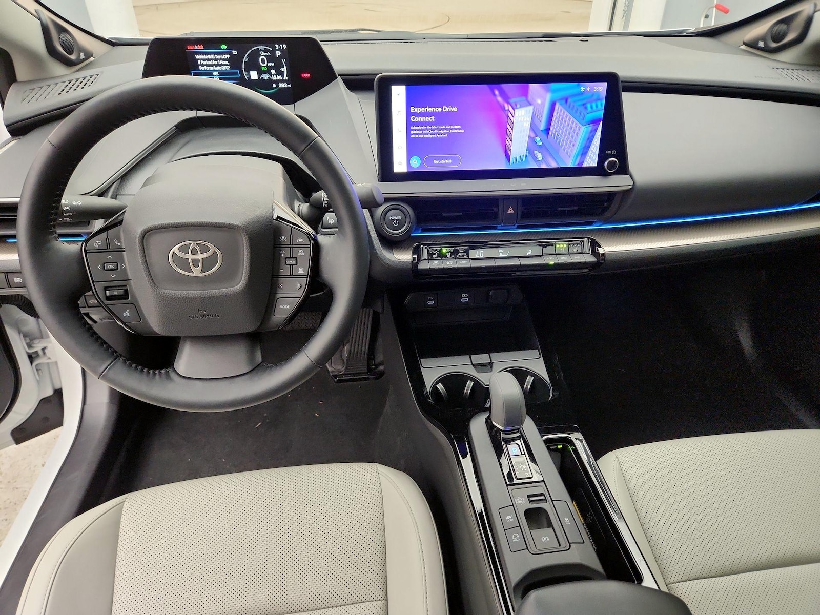 2024 Toyota Prius Limited - Photo 10