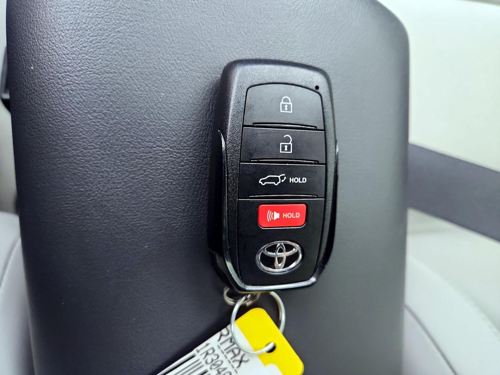 2024 Toyota Prius Limited - Photo 24