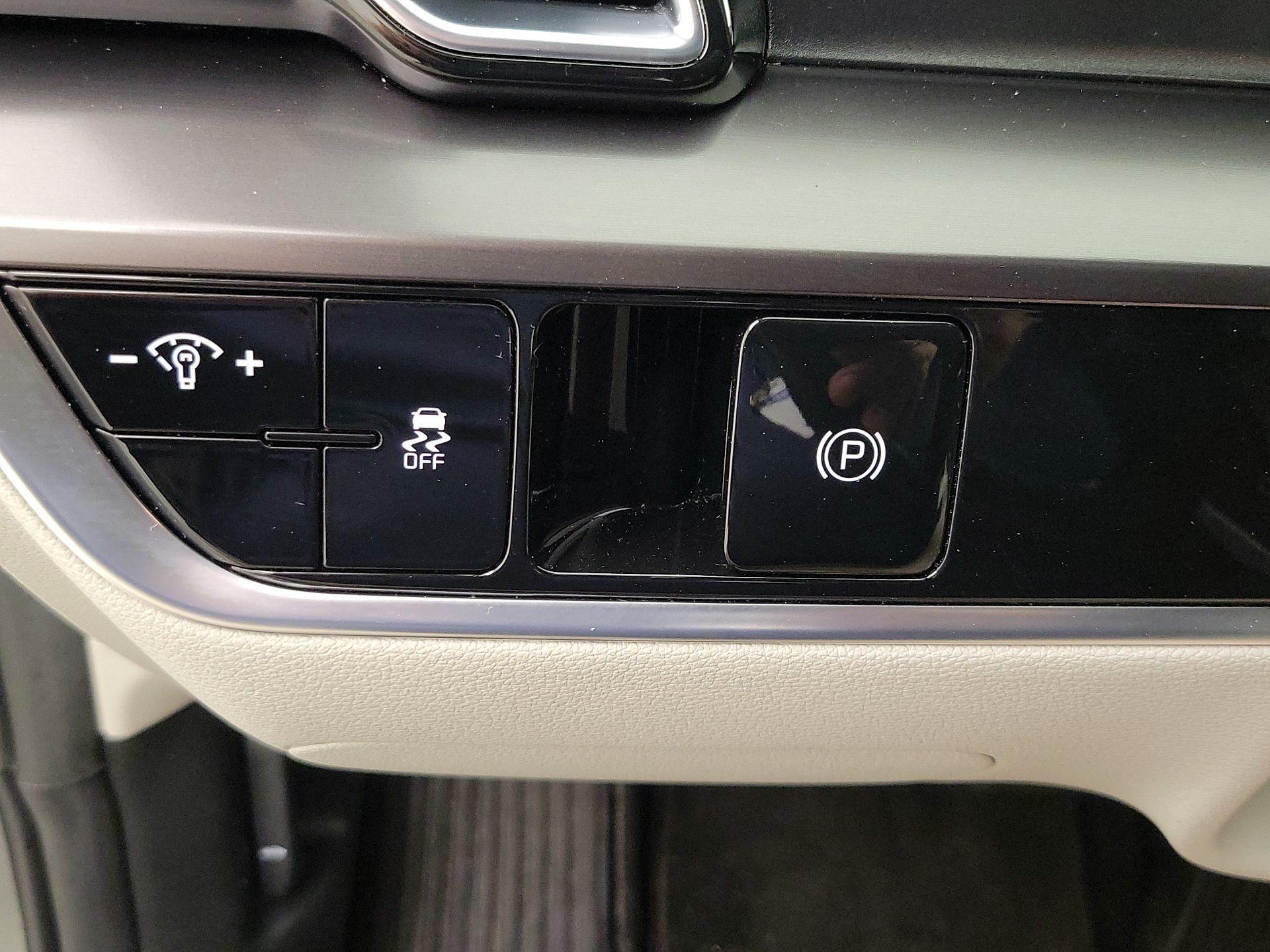 Thumbnail: 2024 Kia Sportage - 13