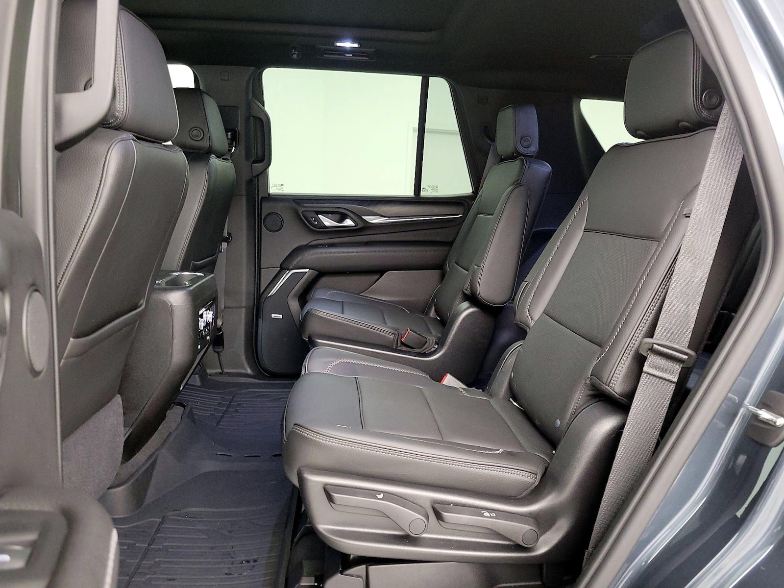 2021 GMC Yukon Denali - Photo 21