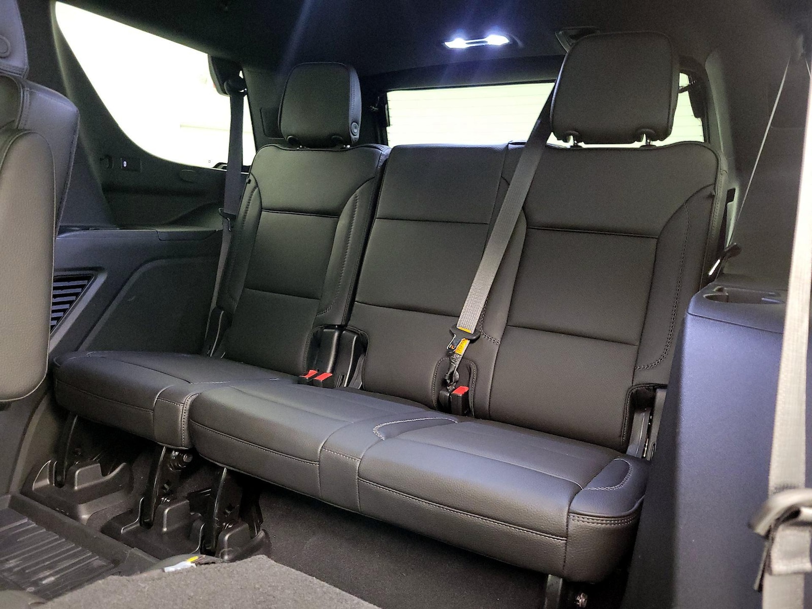 2021 GMC Yukon Denali - Photo 22