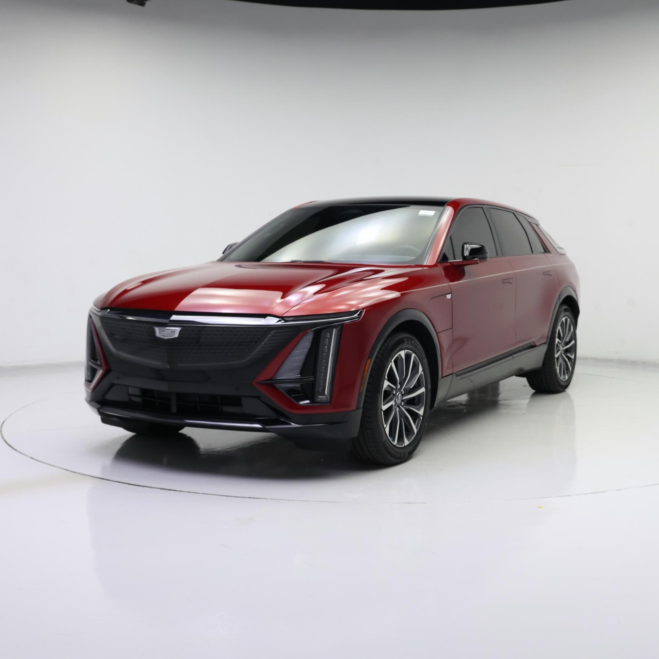 Thumbnail: 2024 Cadillac Lyriq - 4