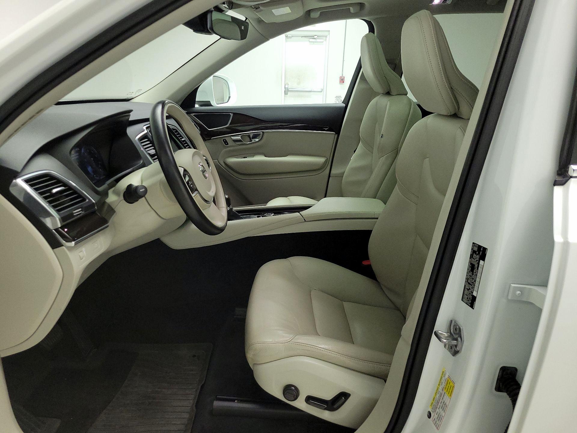 Thumbnail: 2019 Volvo XC90 - 11