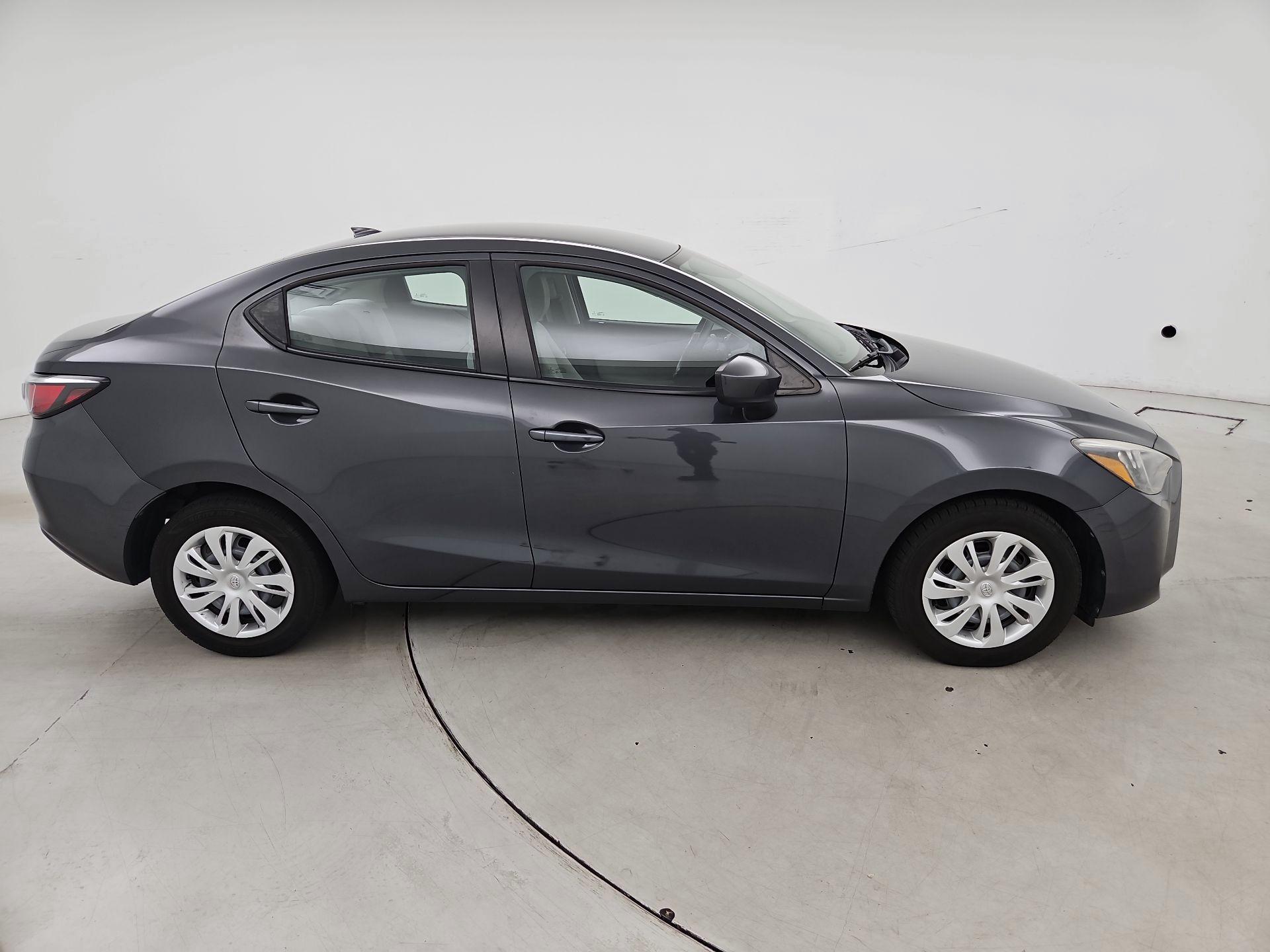 Thumbnail: 2019 Toyota Yaris - 4