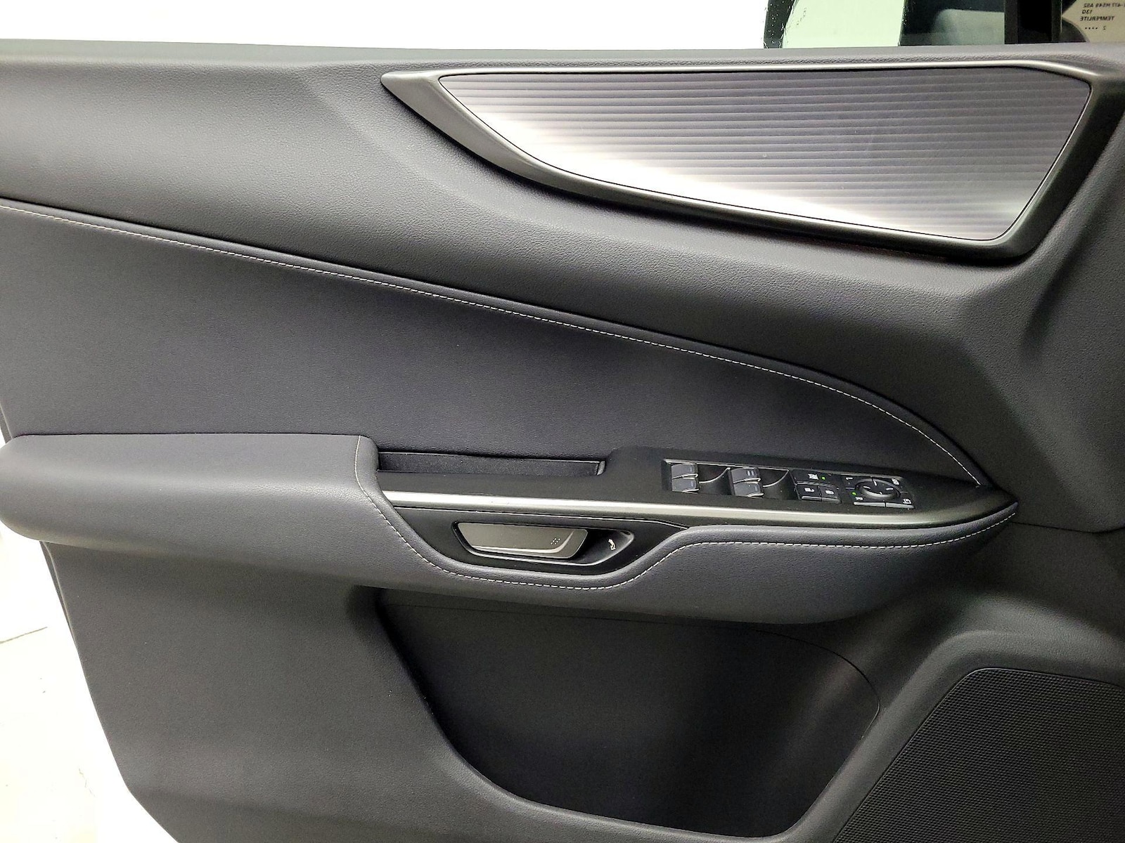 2024 Lexus NX 350 - Photo 13