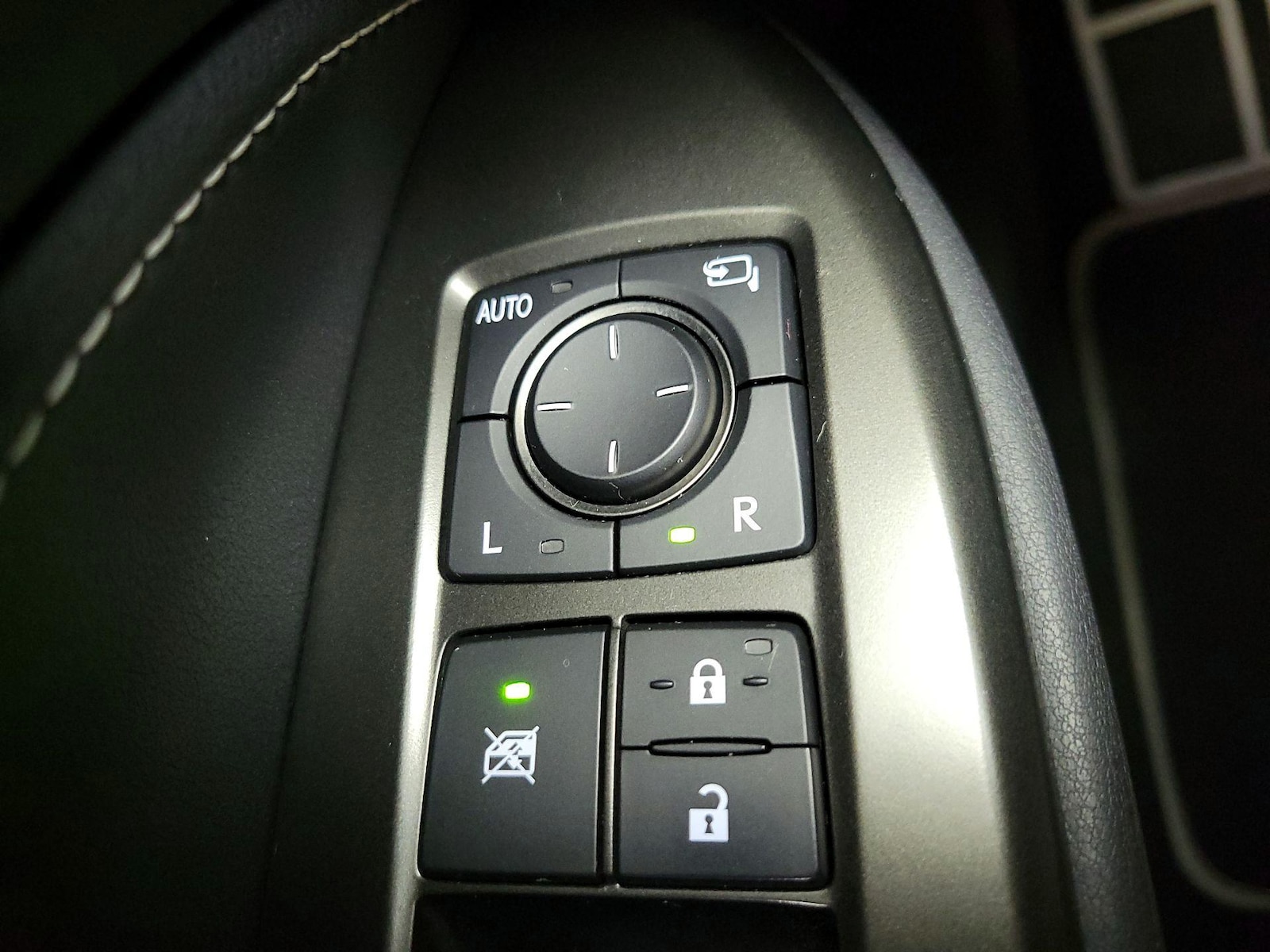 2024 Lexus NX 350 - Photo 14