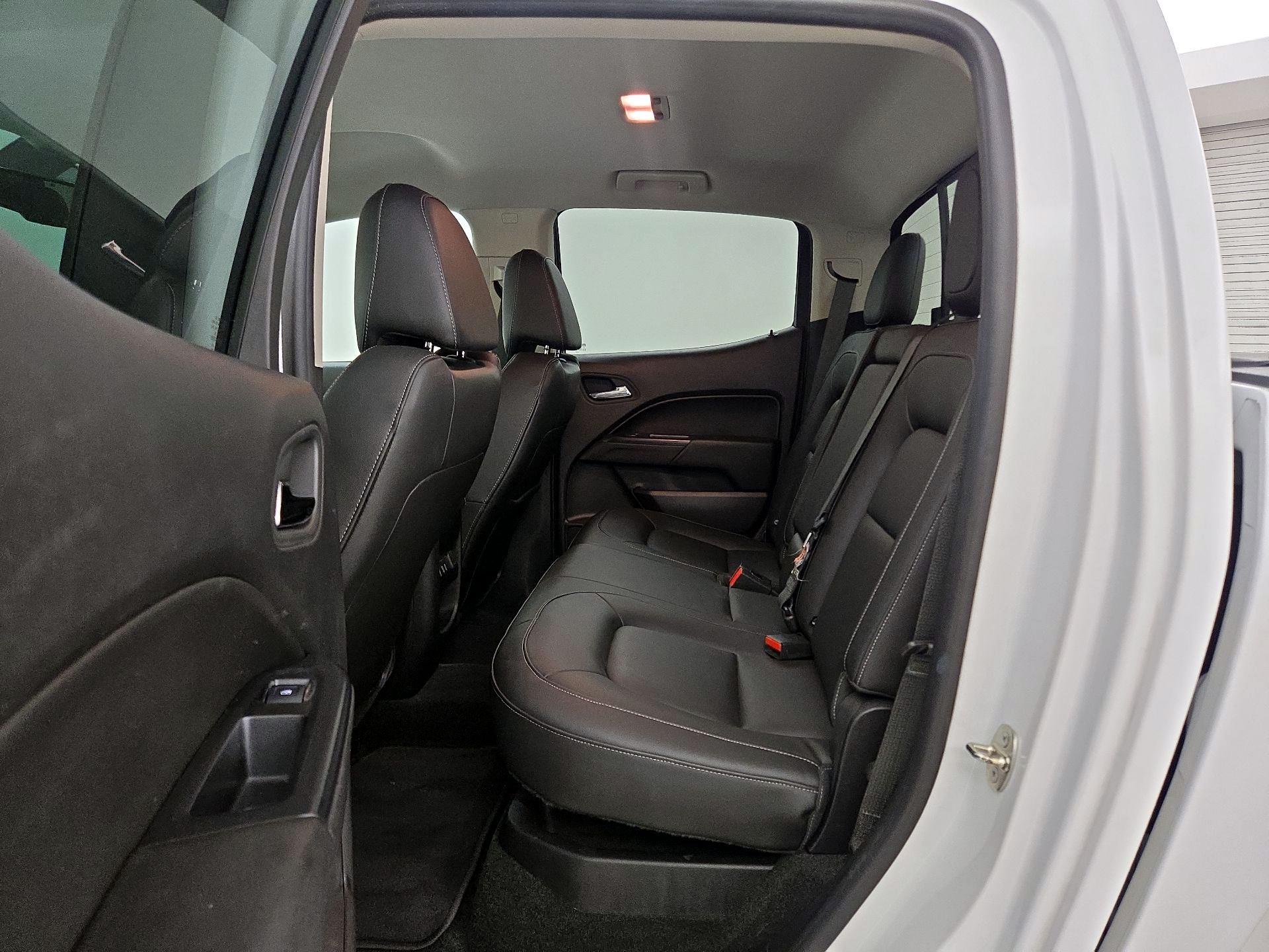 Thumbnail: 2018 Chevrolet Colorado - 20