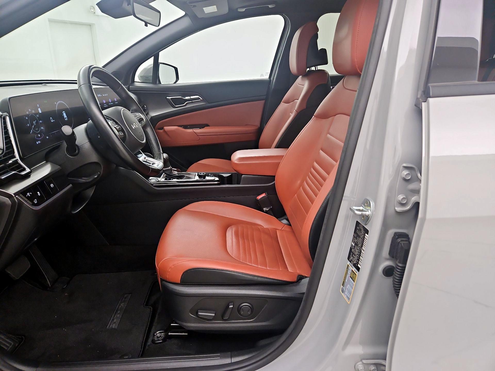 Thumbnail: 2023 Kia Sportage - 9