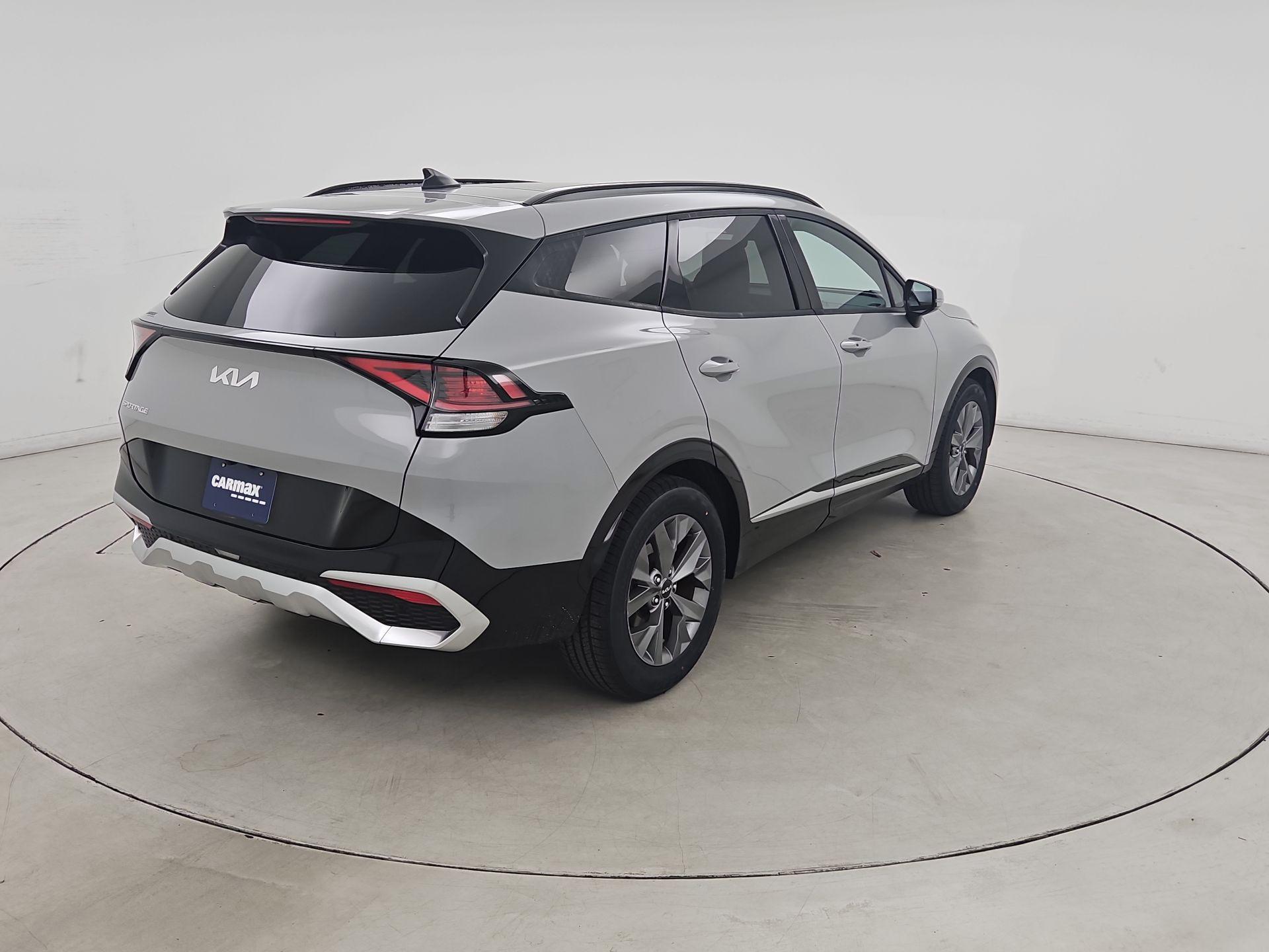Thumbnail: 2023 Kia Sportage - 5
