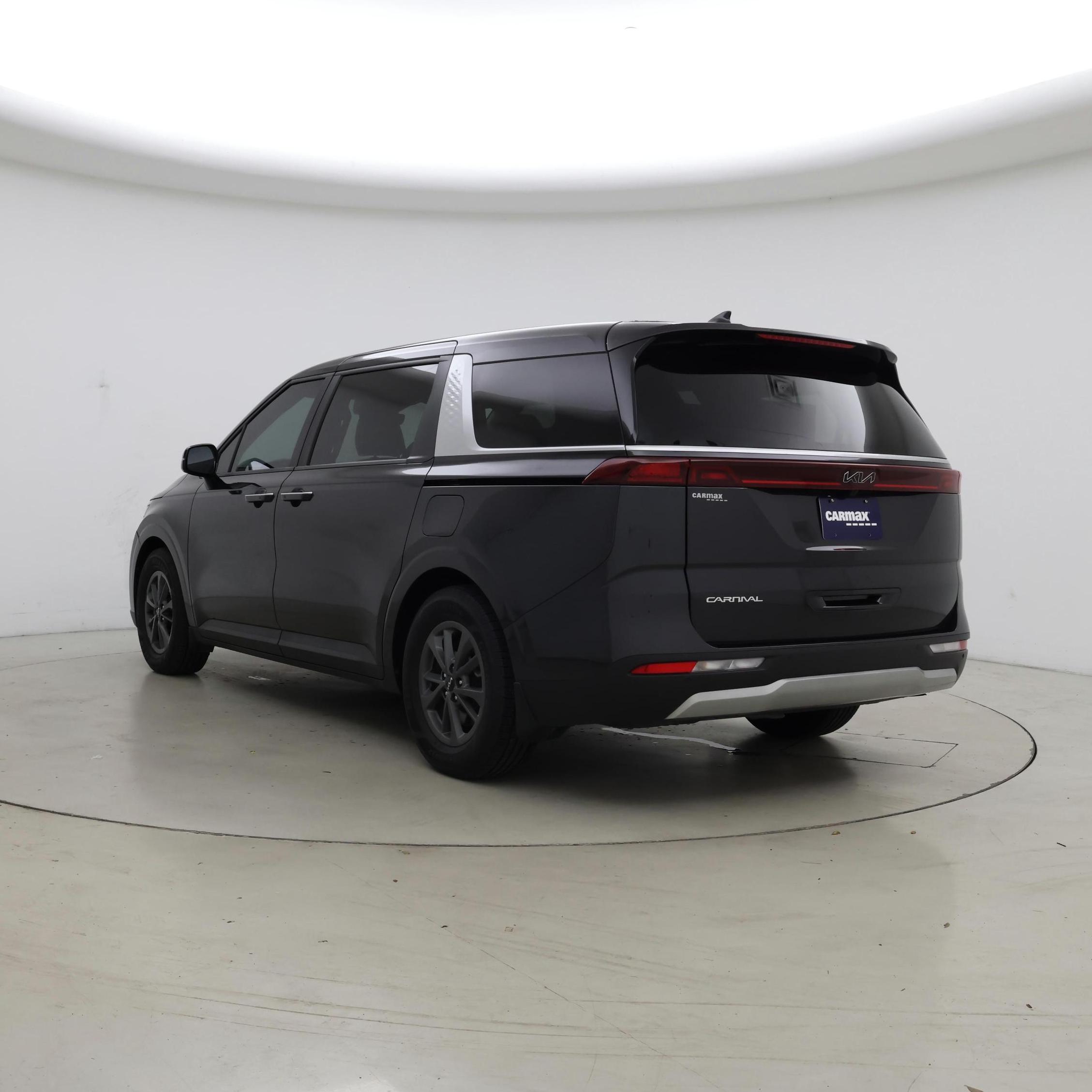 Thumbnail: 2024 Kia Carnival - 2