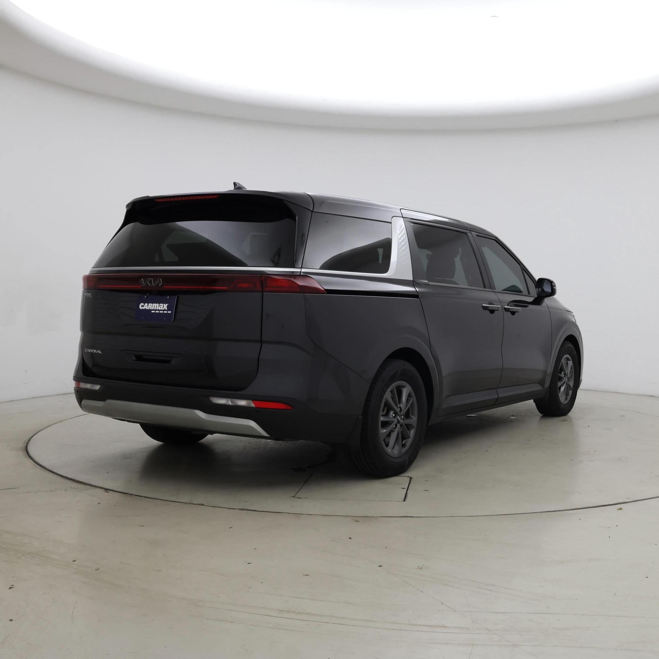 Thumbnail: 2024 Kia Carnival - 8