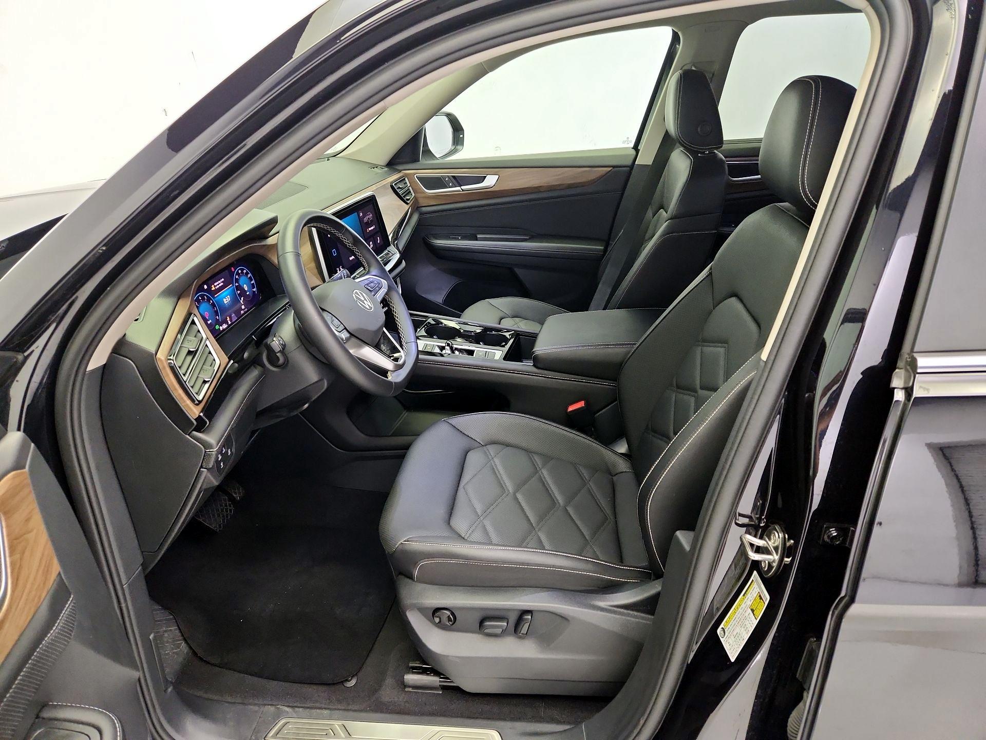 Thumbnail: 2026 Volkswagen Atlas - 11
