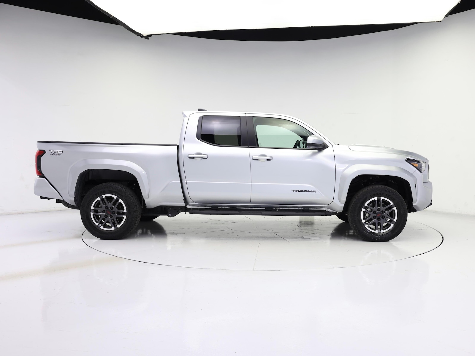 2026 Toyota Tacoma TRD Sport - Photo 8
