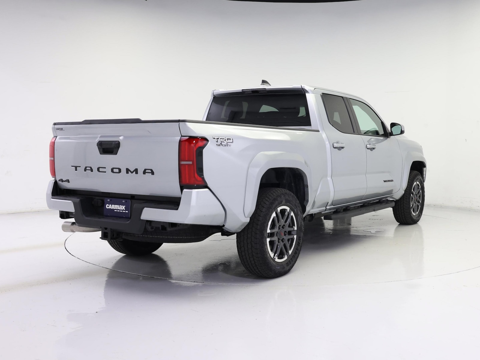 2026 Toyota Tacoma TRD Sport - Photo 9