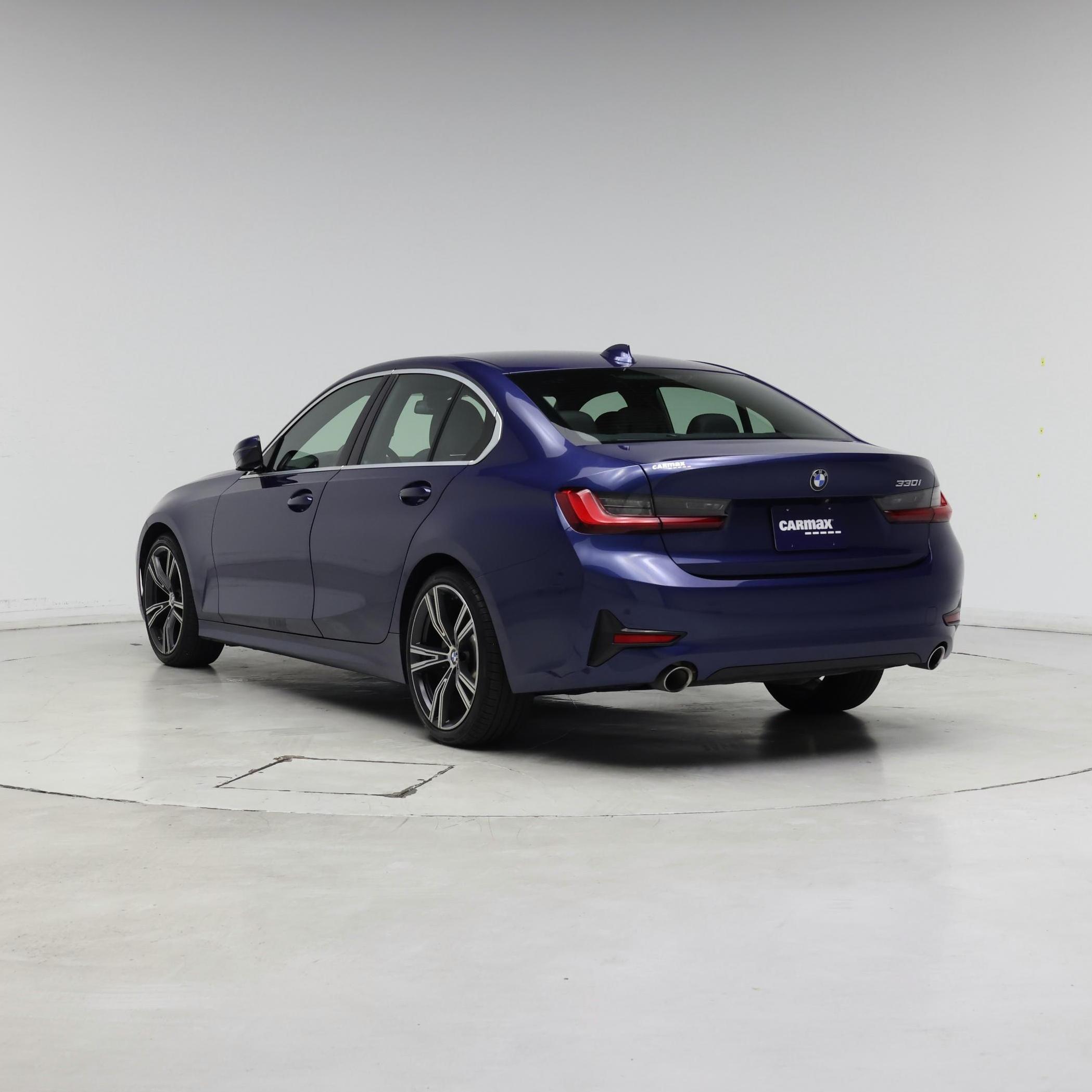 Thumbnail: 2021 BMW 3 Series - 2