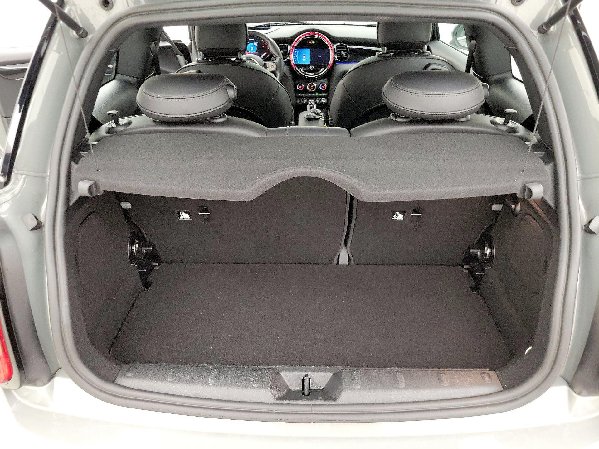 Thumbnail: 2022 MINI Cooper Hardtop - 20