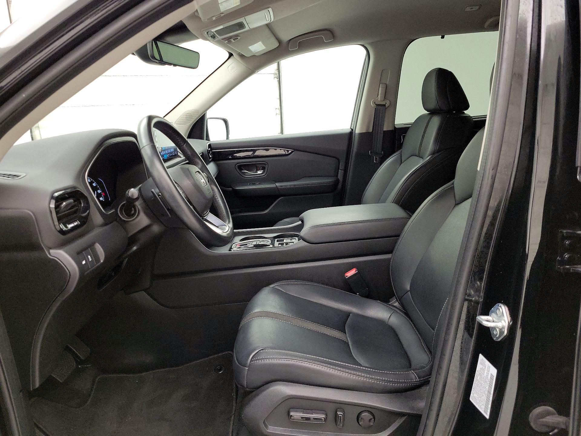 Thumbnail: 2023 Honda Pilot - 11