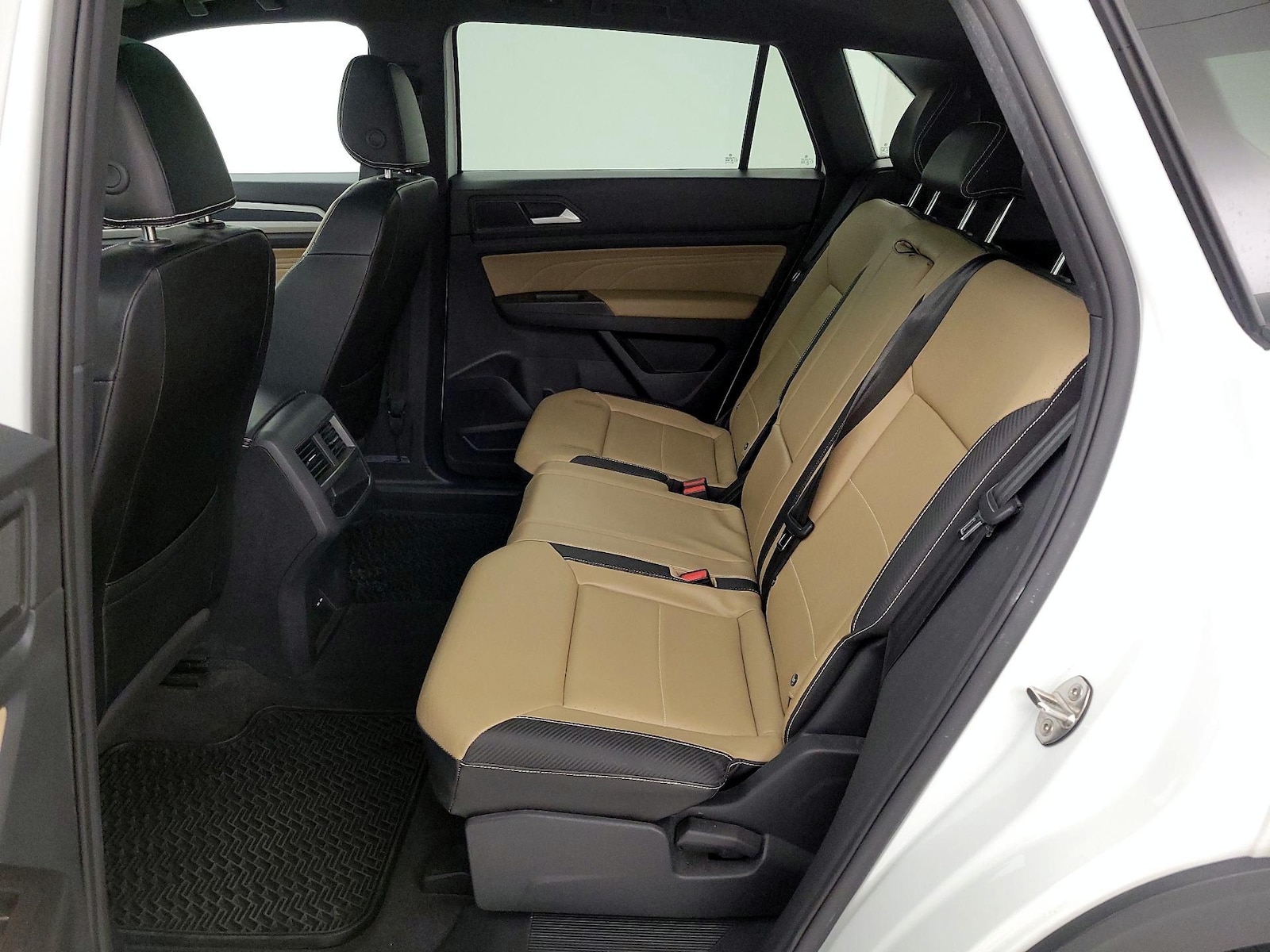 2022 Volkswagen Atlas Cross Sport SE w/Tech - Photo 21