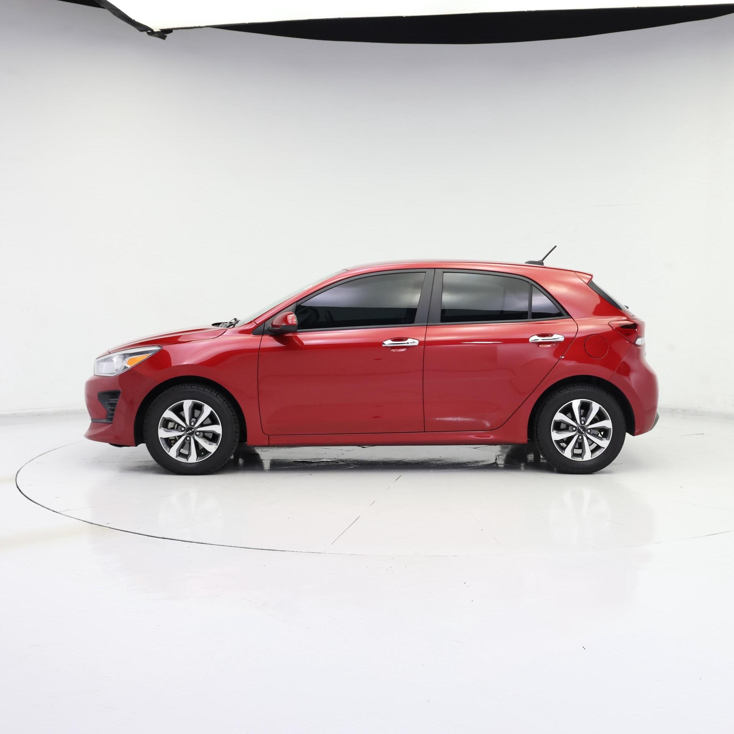Thumbnail: 2022 Kia Rio5 - 3