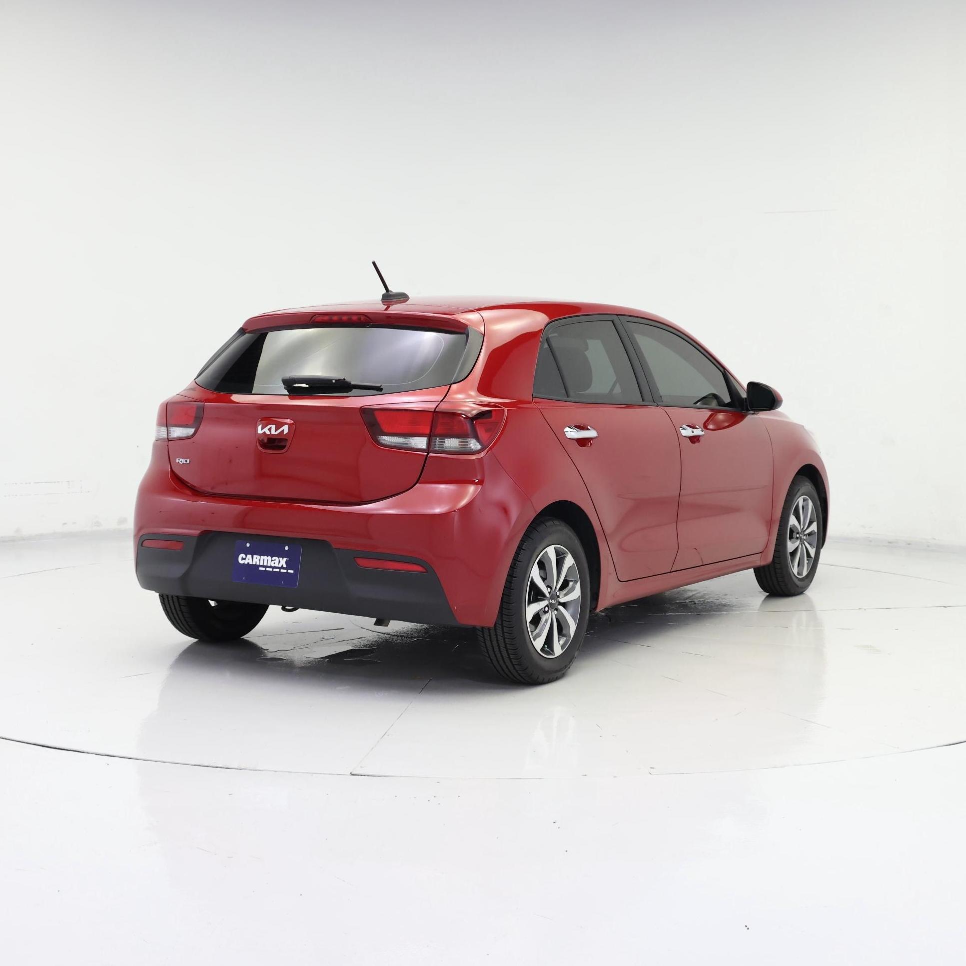 Thumbnail: 2022 Kia Rio5 - 8