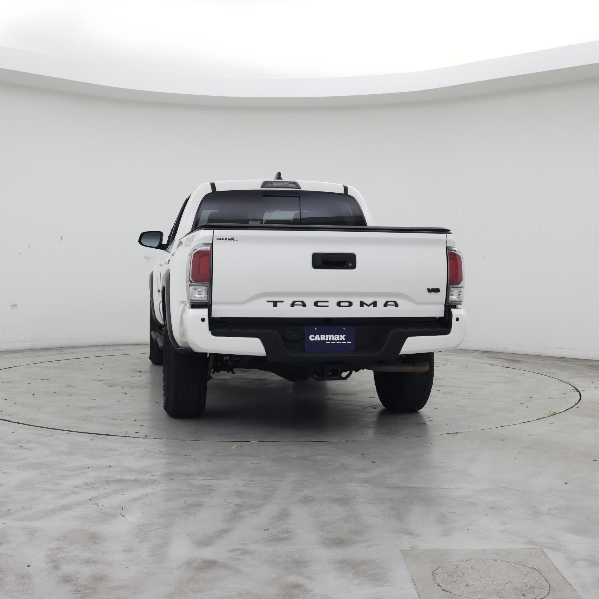 Thumbnail: 2023 Toyota Tacoma - 6