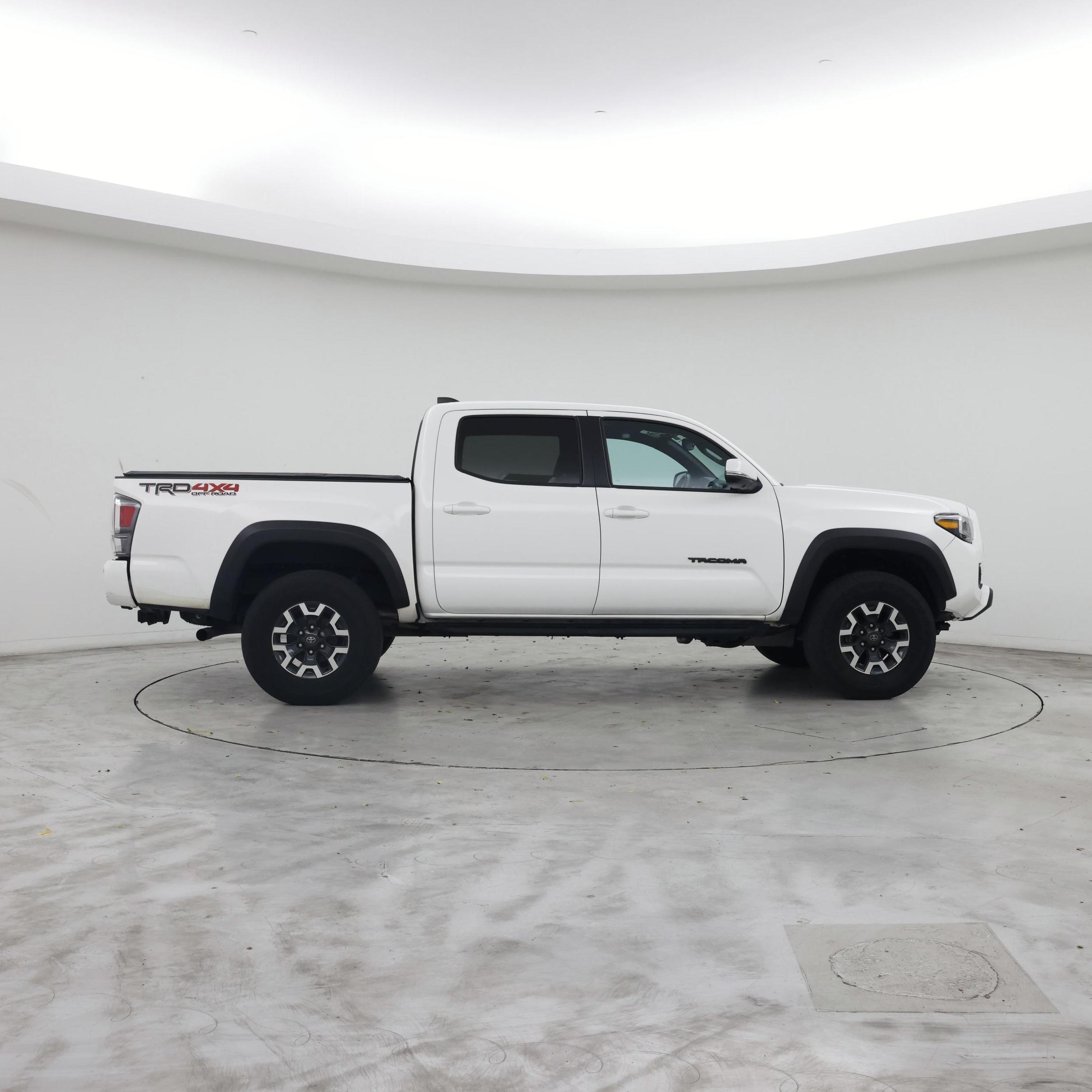 Thumbnail: 2023 Toyota Tacoma - 7