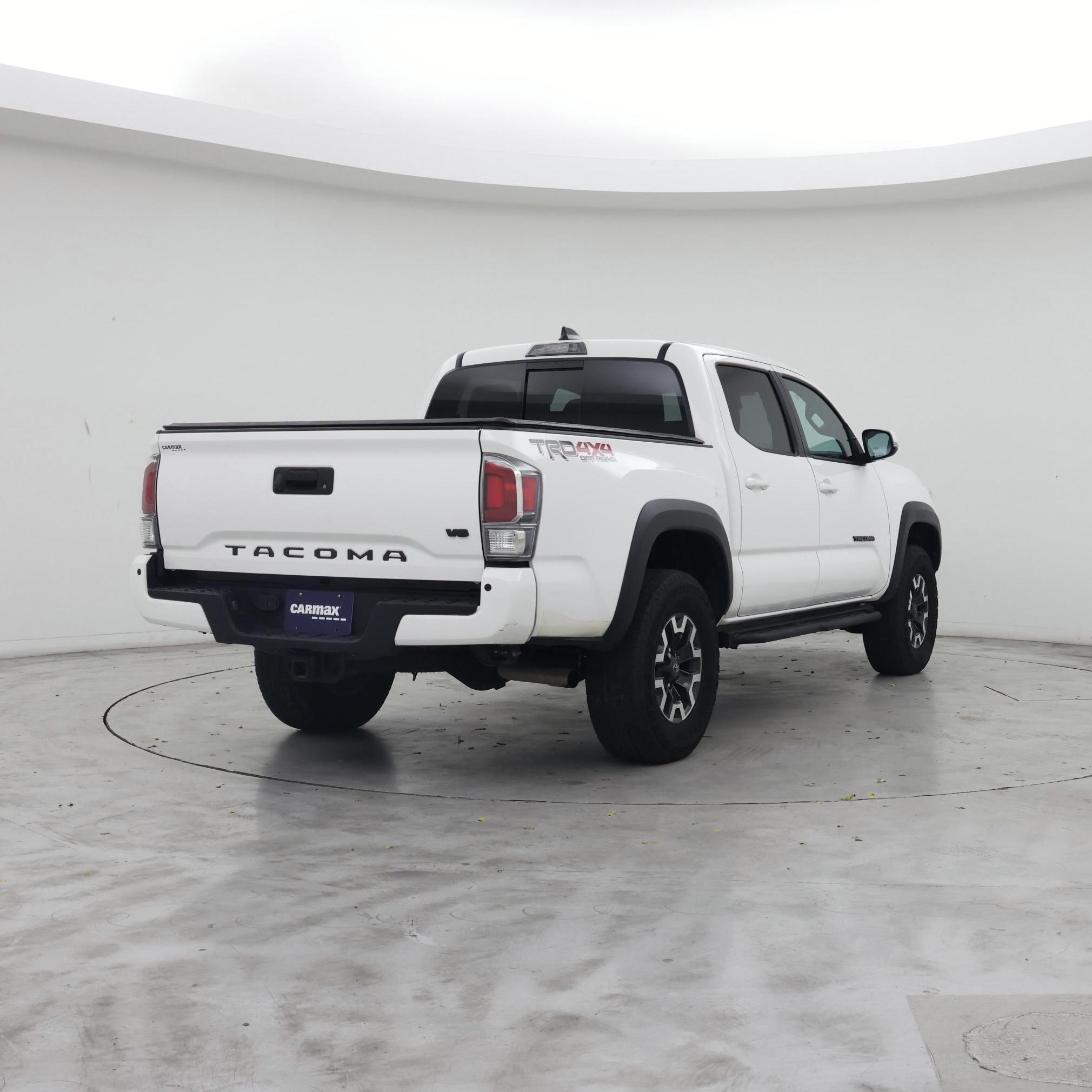 Thumbnail: 2023 Toyota Tacoma - 8