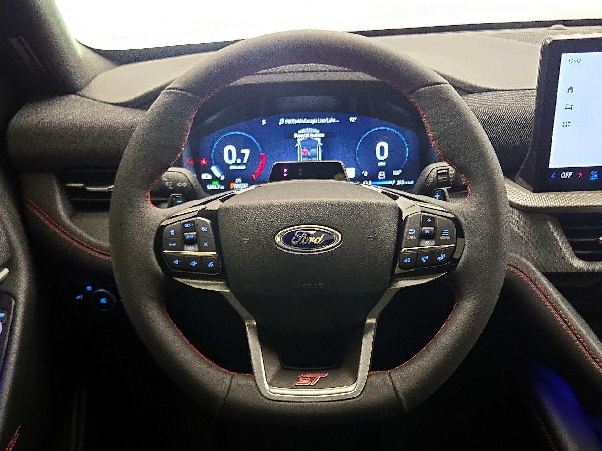 Thumbnail: 2026 Ford Explorer - 10