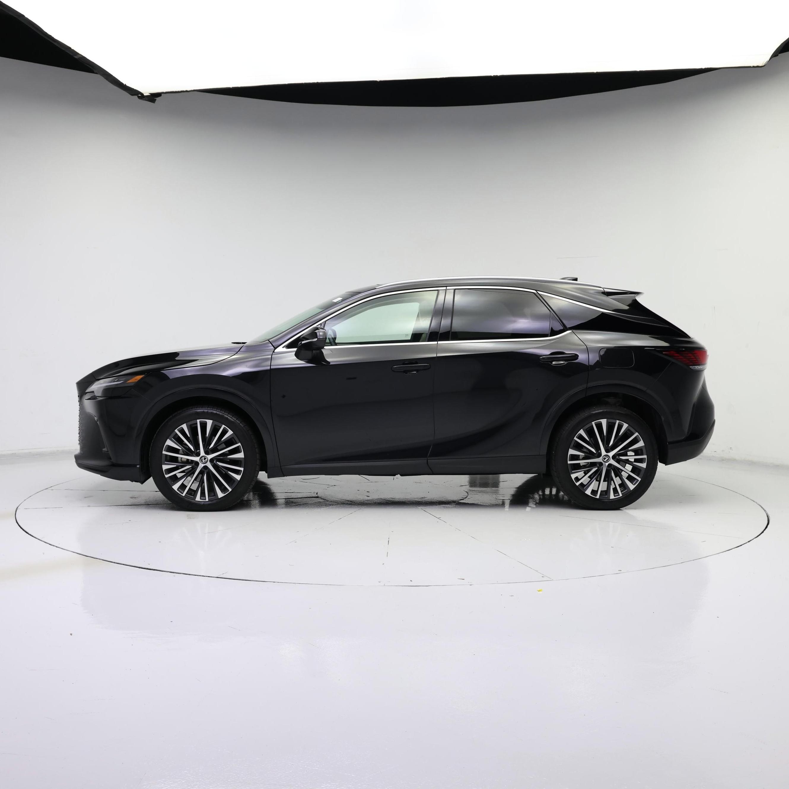 Thumbnail: 2024 Lexus RX - 3