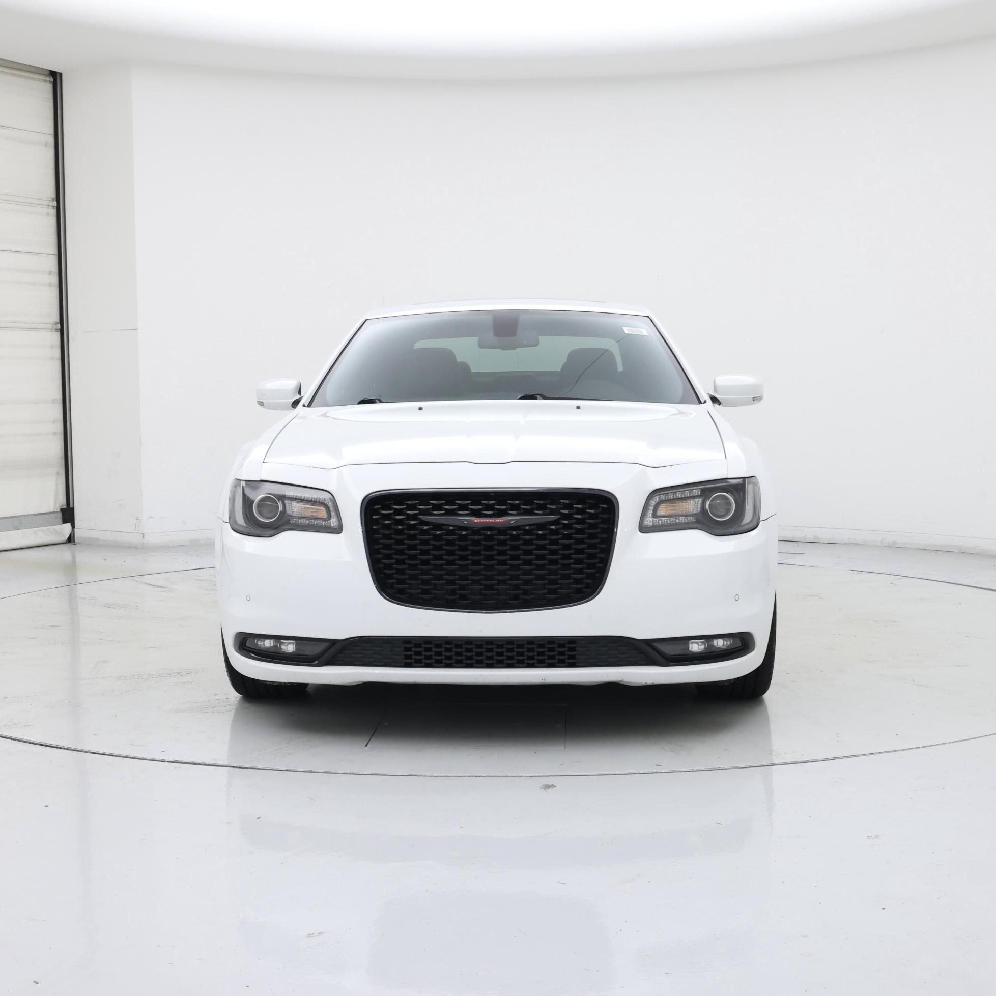 Thumbnail: 2022 Chrysler 300 - 5