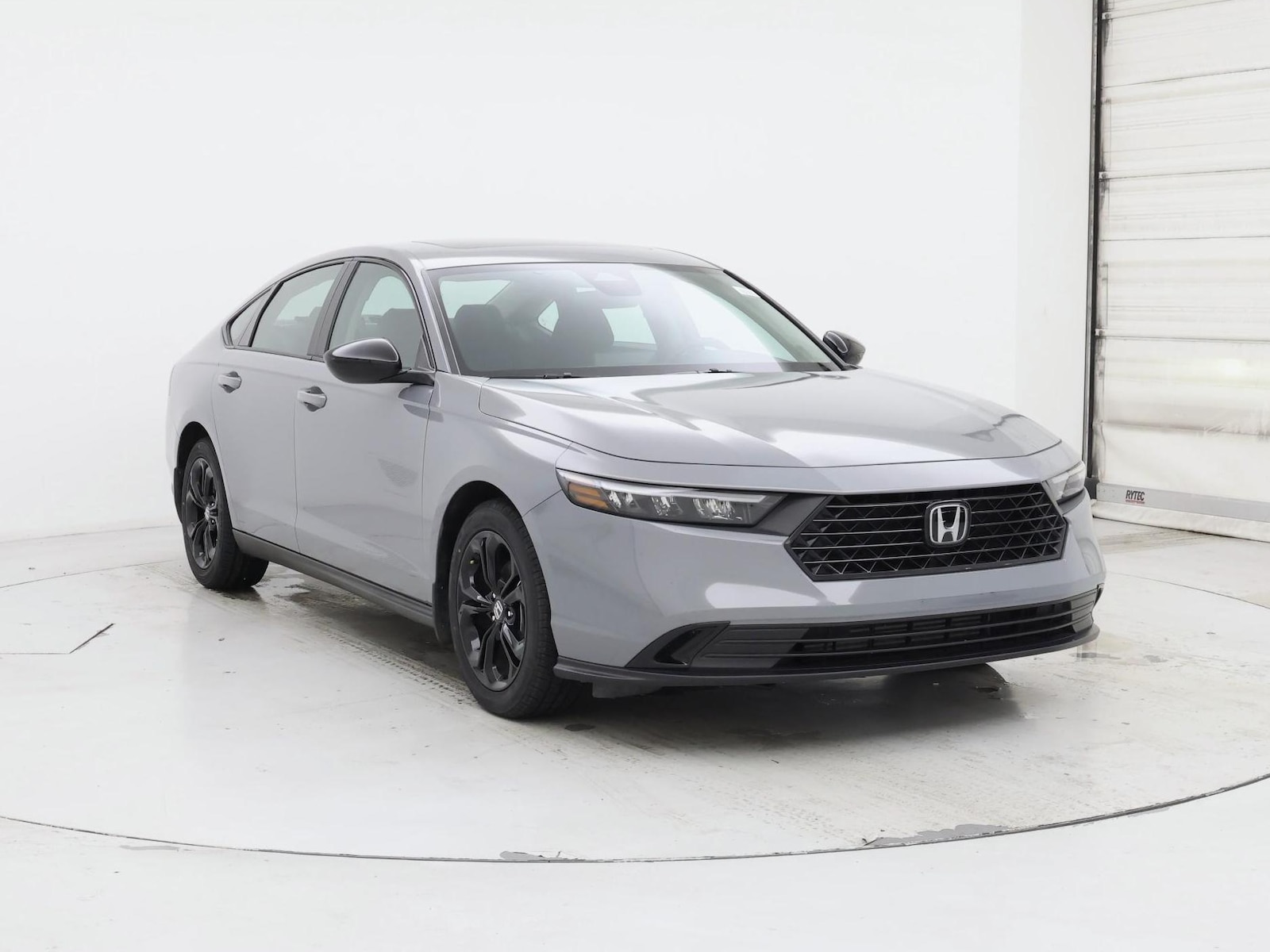2025 Honda Accord SE - Photo 2