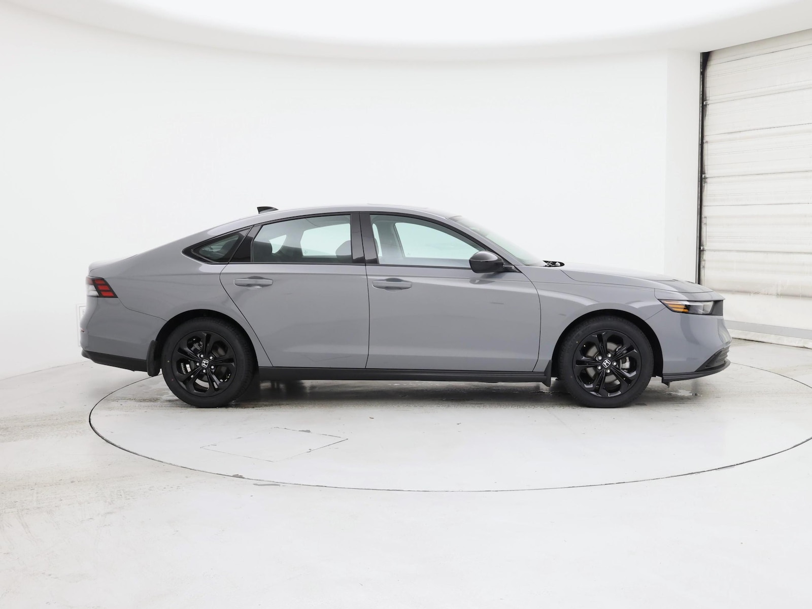 2025 Honda Accord SE - Photo 8