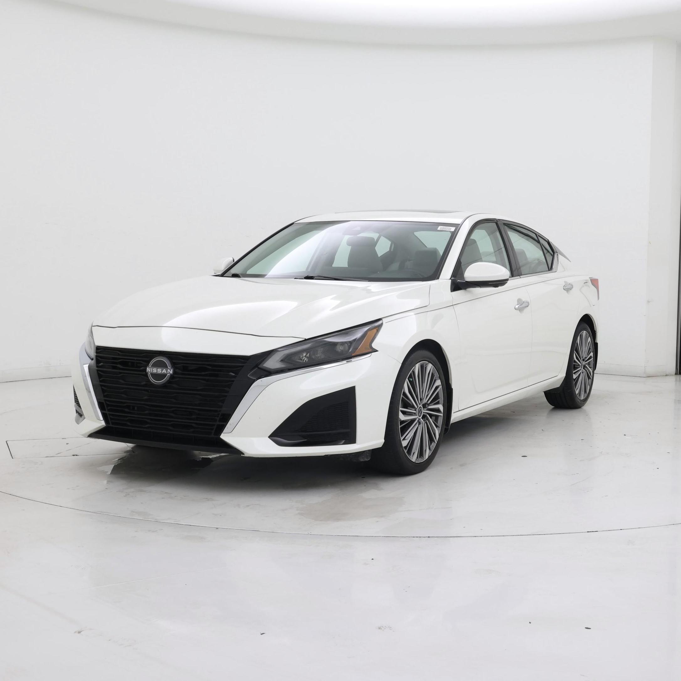 Thumbnail: 2024 Nissan Altima - 4