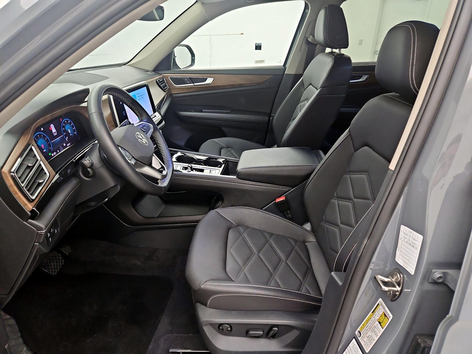 Thumbnail: 2025 Volkswagen Atlas - 11