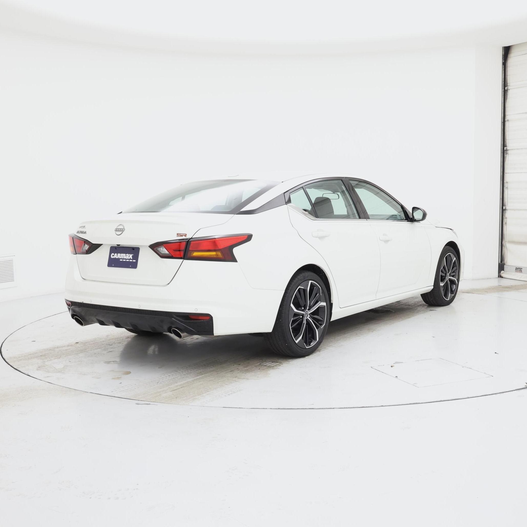 Thumbnail: 2025 Nissan Altima - 8