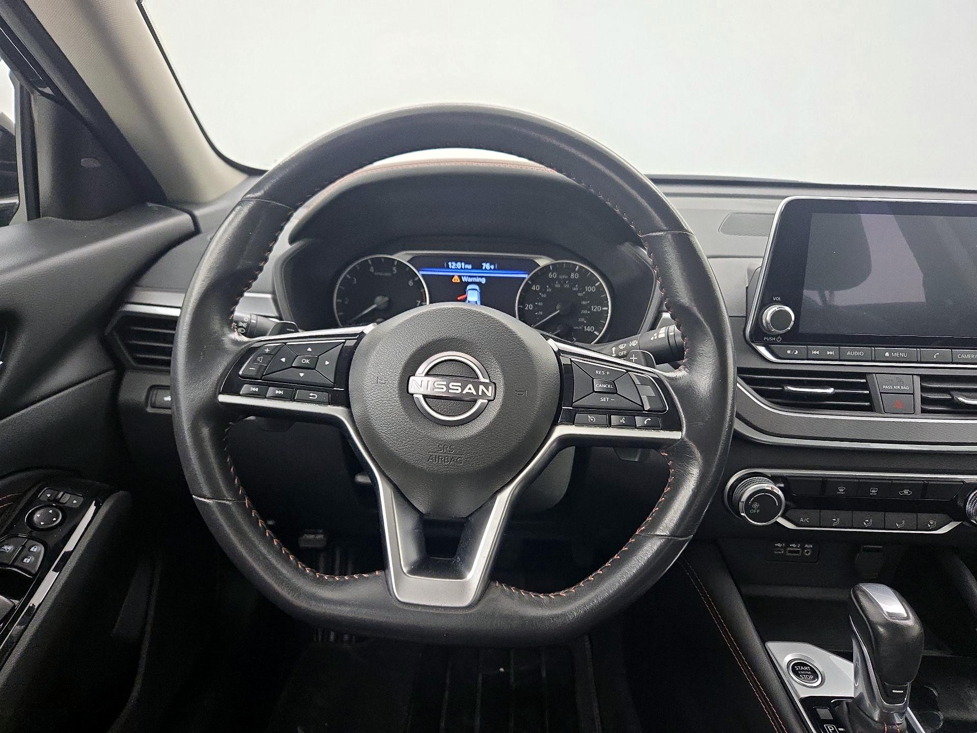 Thumbnail: 2023 Nissan Altima - 10