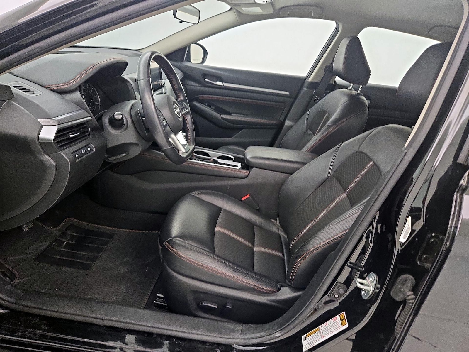 2023 Nissan Altima SR - Photo 12