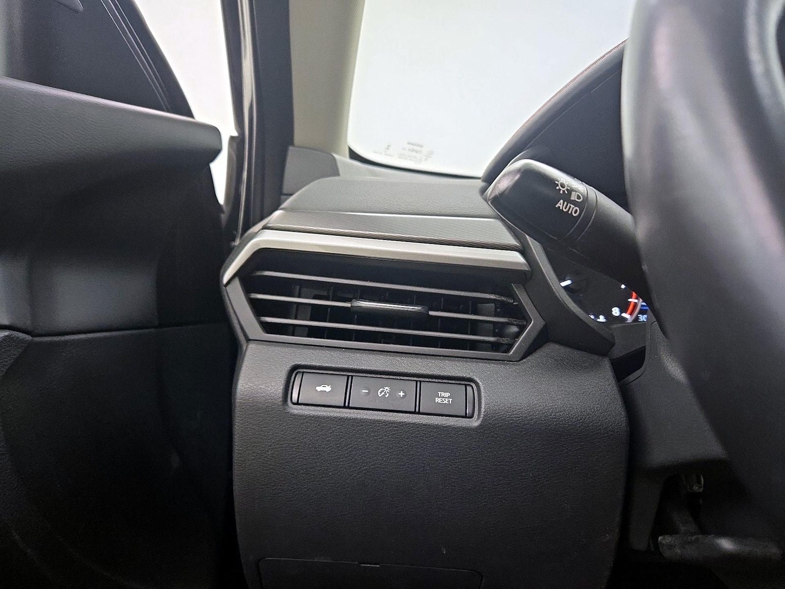 2023 Nissan Altima SR - Photo 14